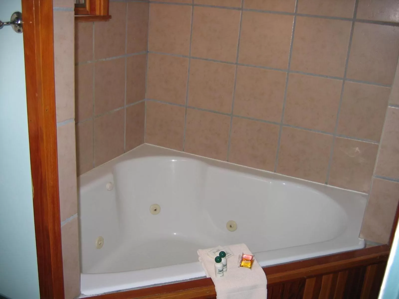 Bathroom in Trails End Inn