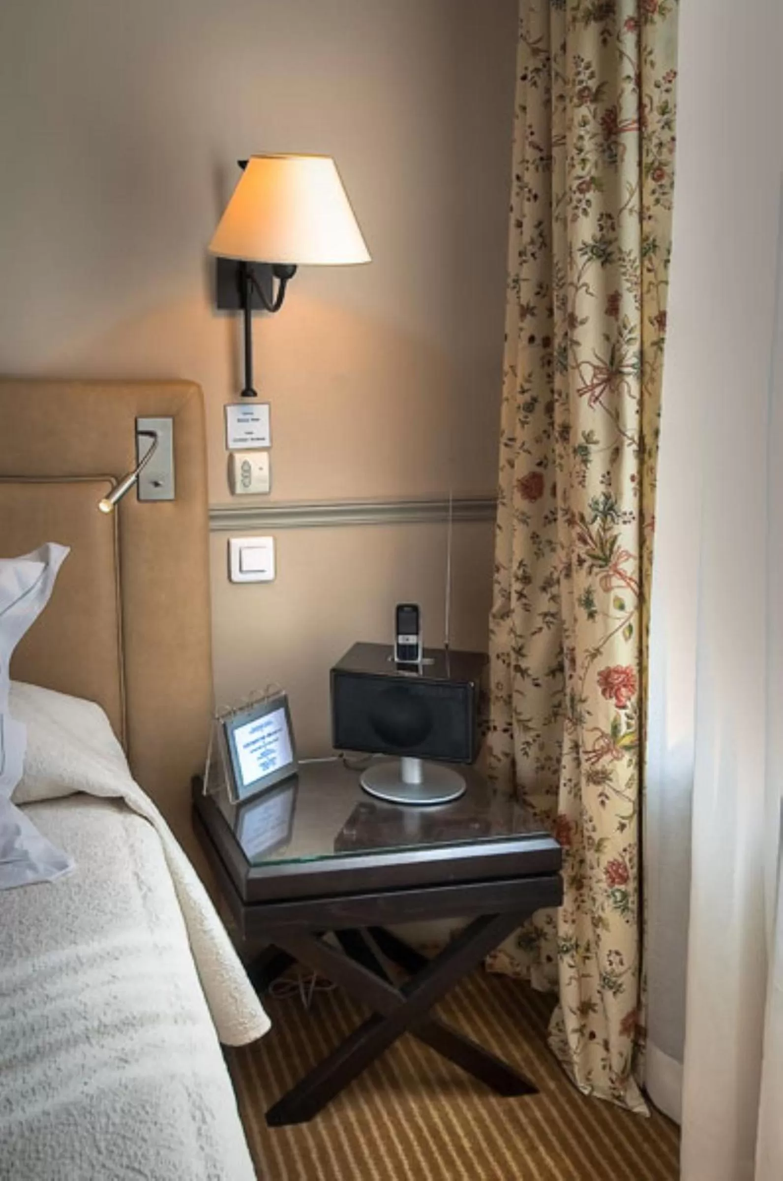 Bed in Hotel Relais Bosquet by Malone