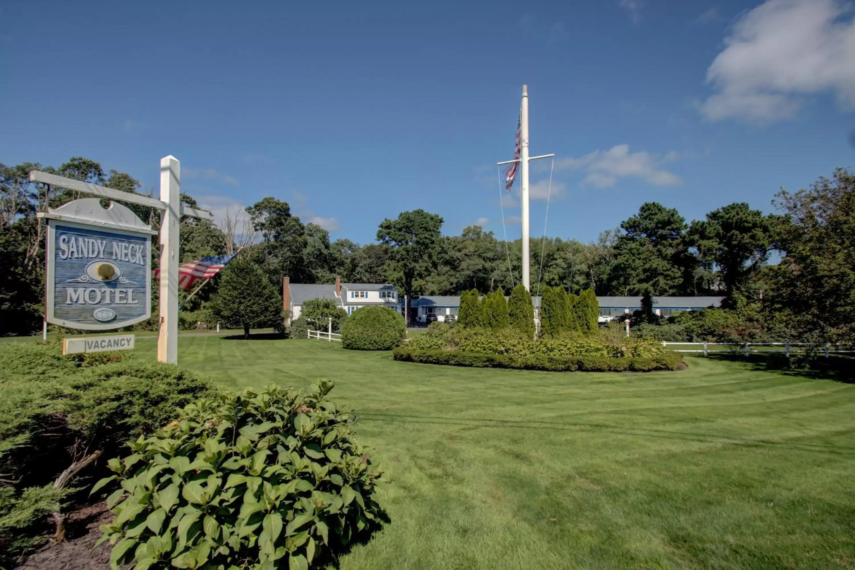 Property Building in Sandy Neck Motel