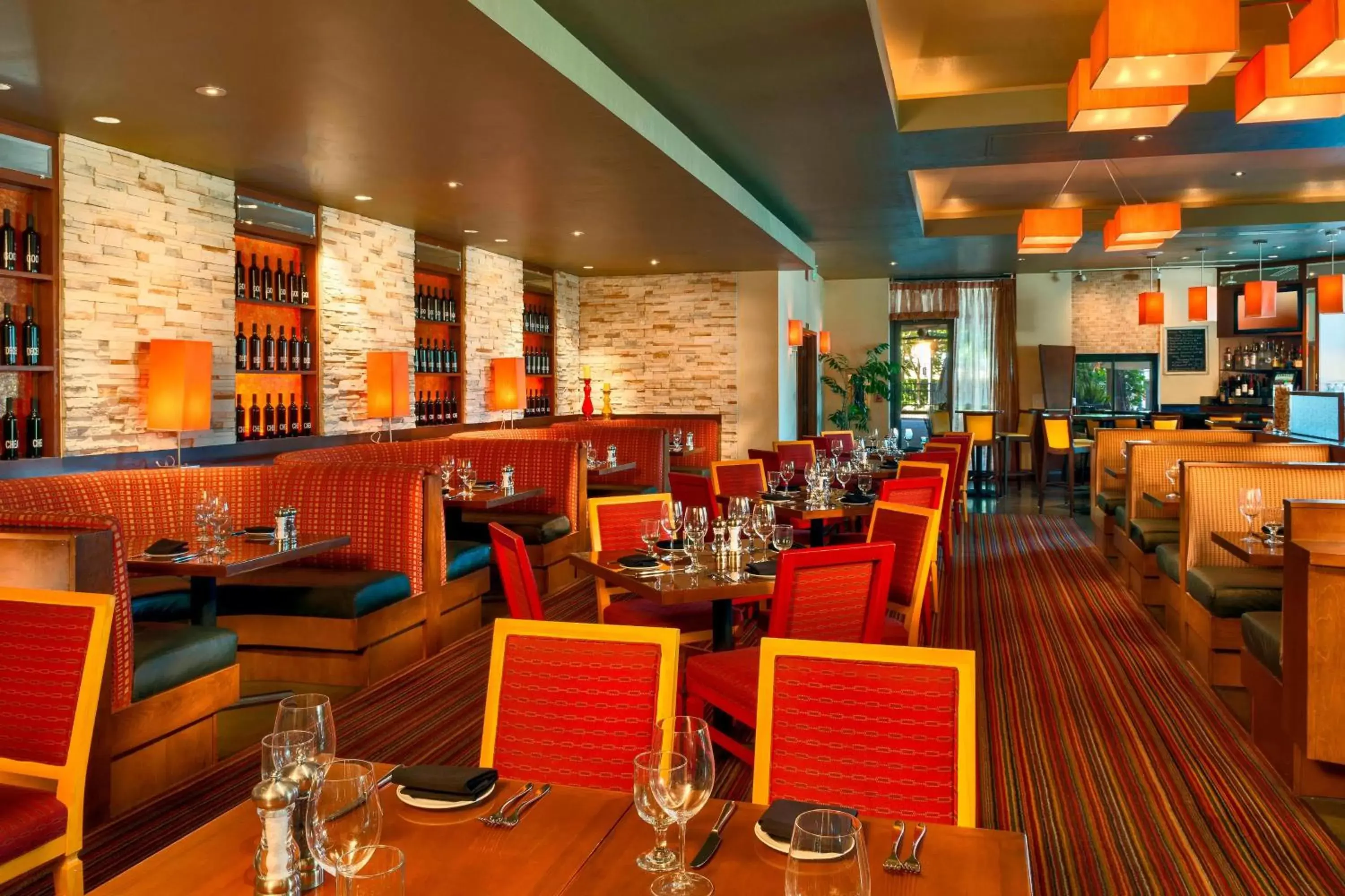 Restaurant/Places to Eat in Sacramento Marriott Rancho Cordova