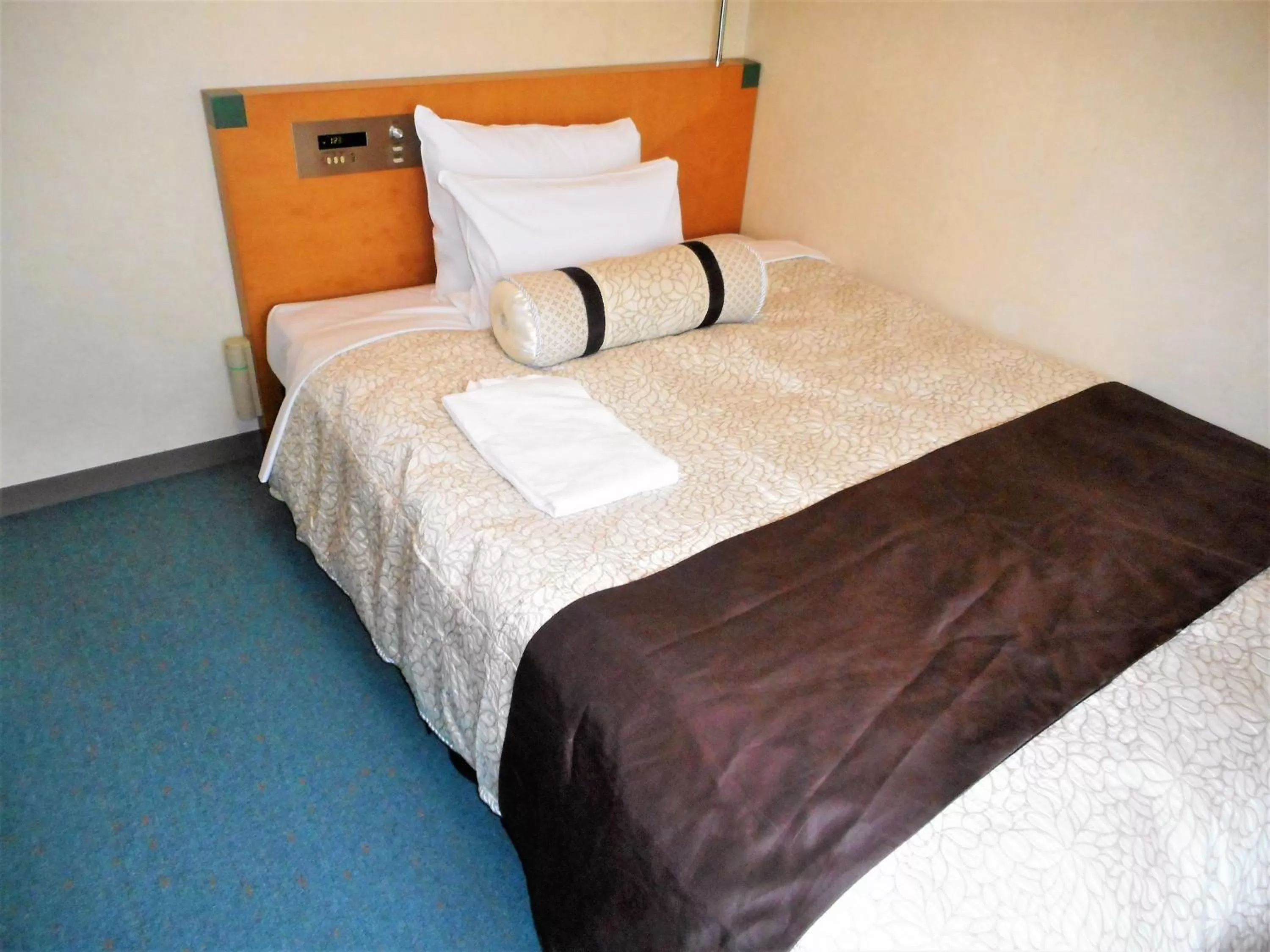 Bedroom, Bed in Kuretake Inn Asahikawa