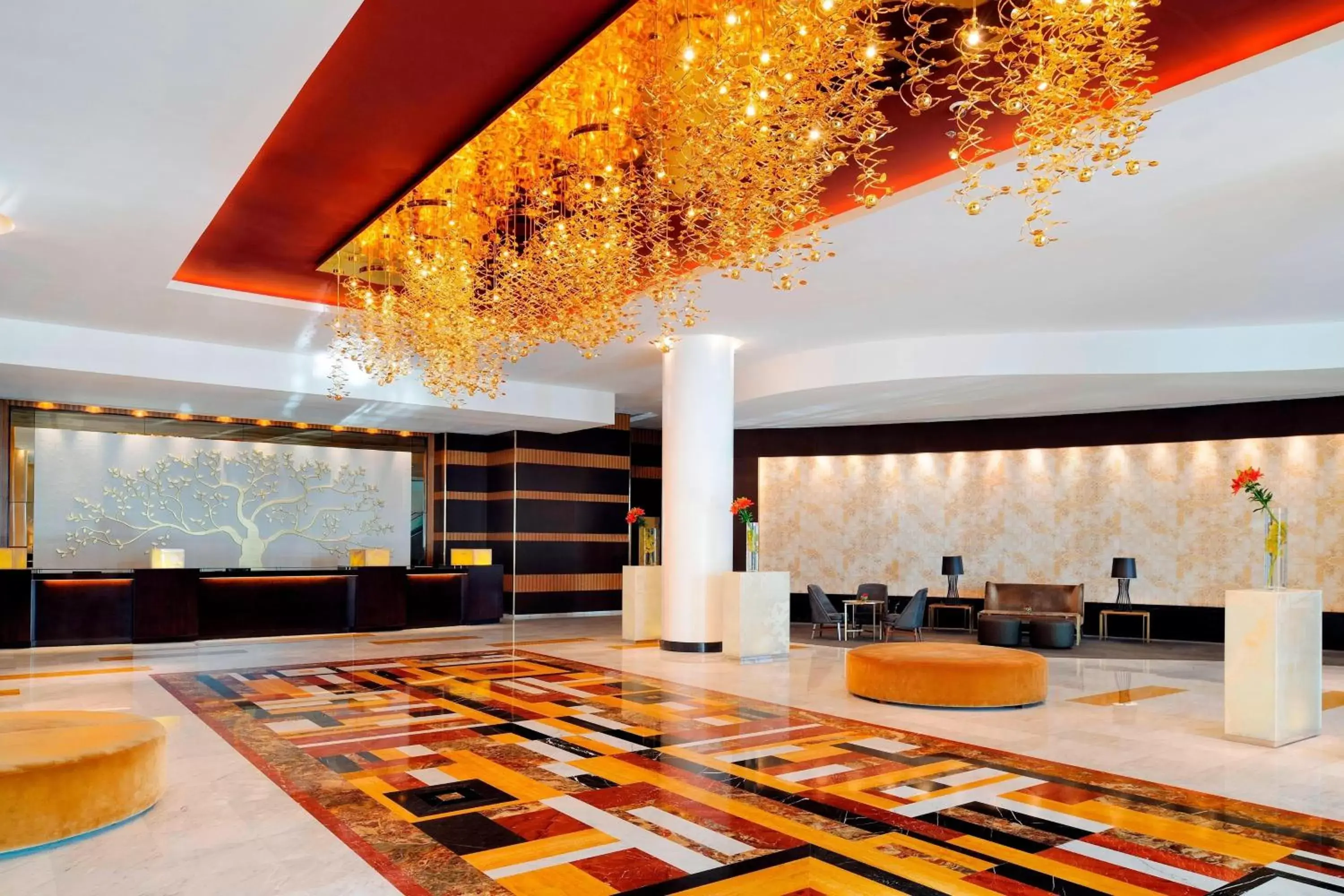 Lobby or reception in Marriott Marquis City Center Doha Hotel