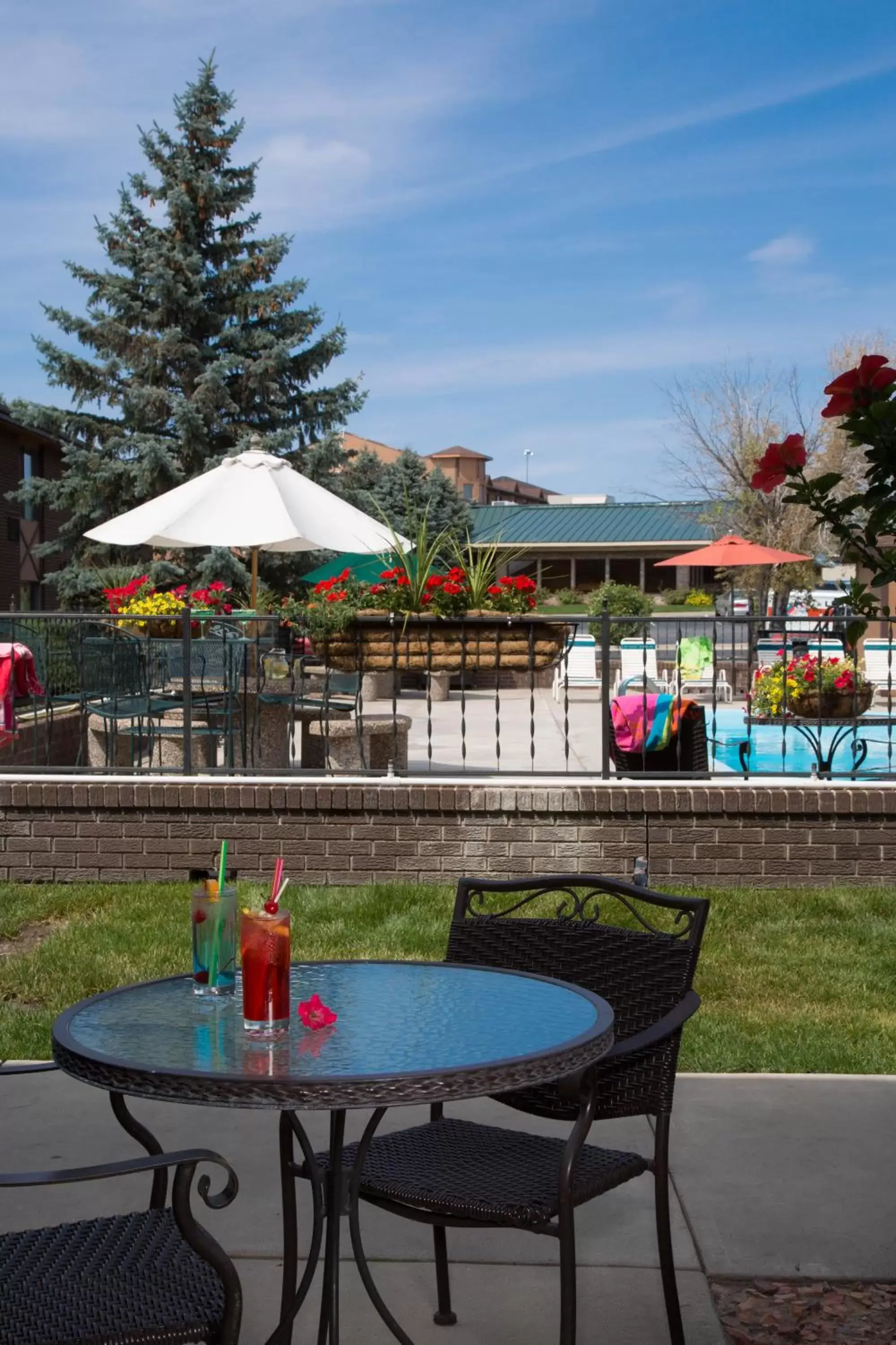 Patio in The Foothills Inn Patio in The Foothills Inn