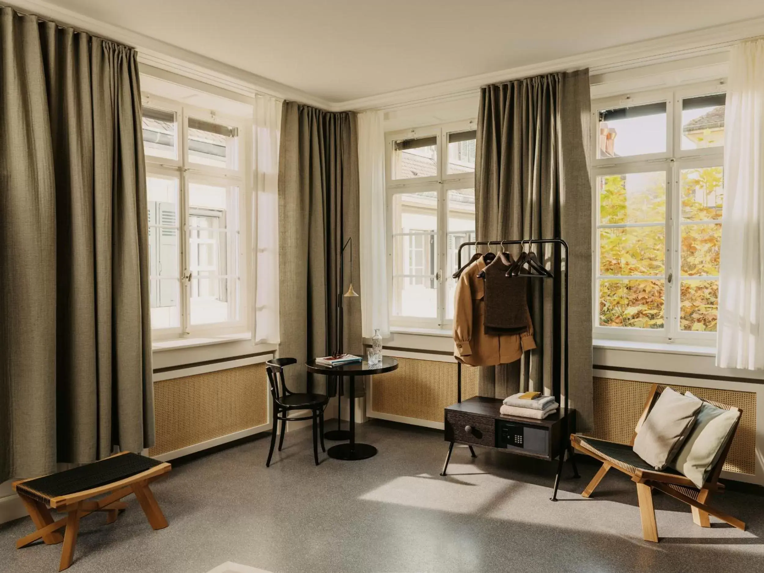 Bedroom in Volkshaus Basel Hotel