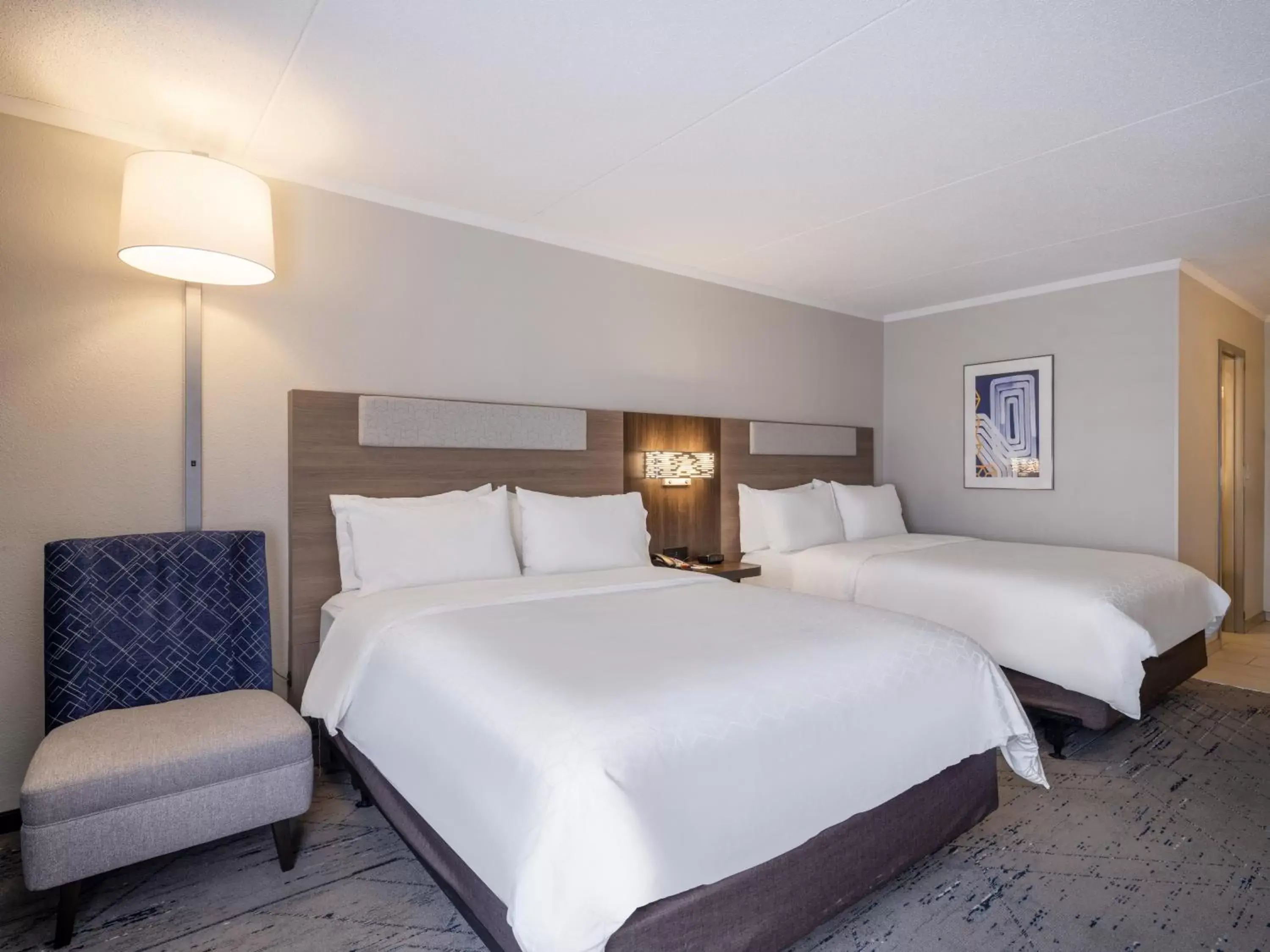 Bedroom, Bed in Holiday Inn Express & Suites Greensboro - I-40 atWendover, an IHG Hotel