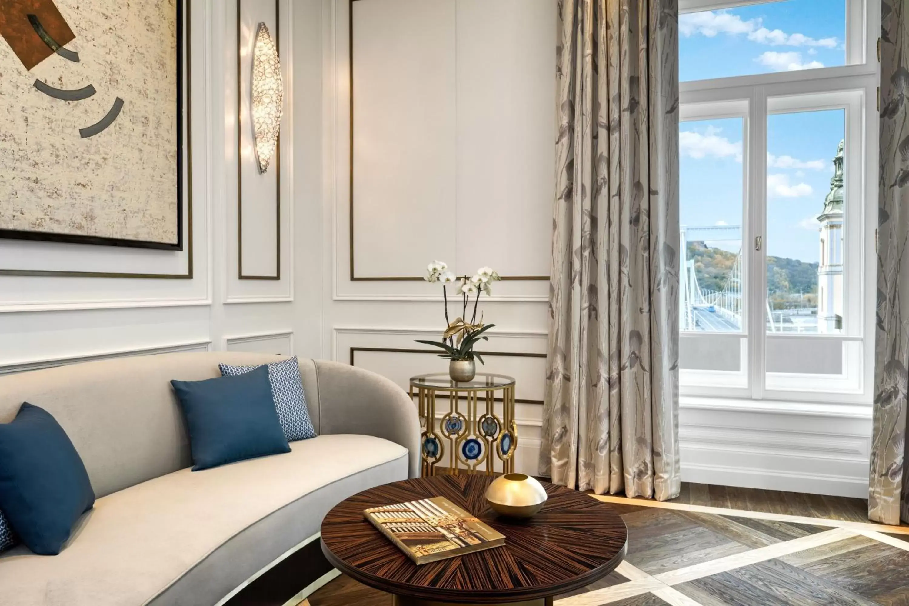 Bedroom, Seating Area in Matild Palace, a Luxury Collection Hotel