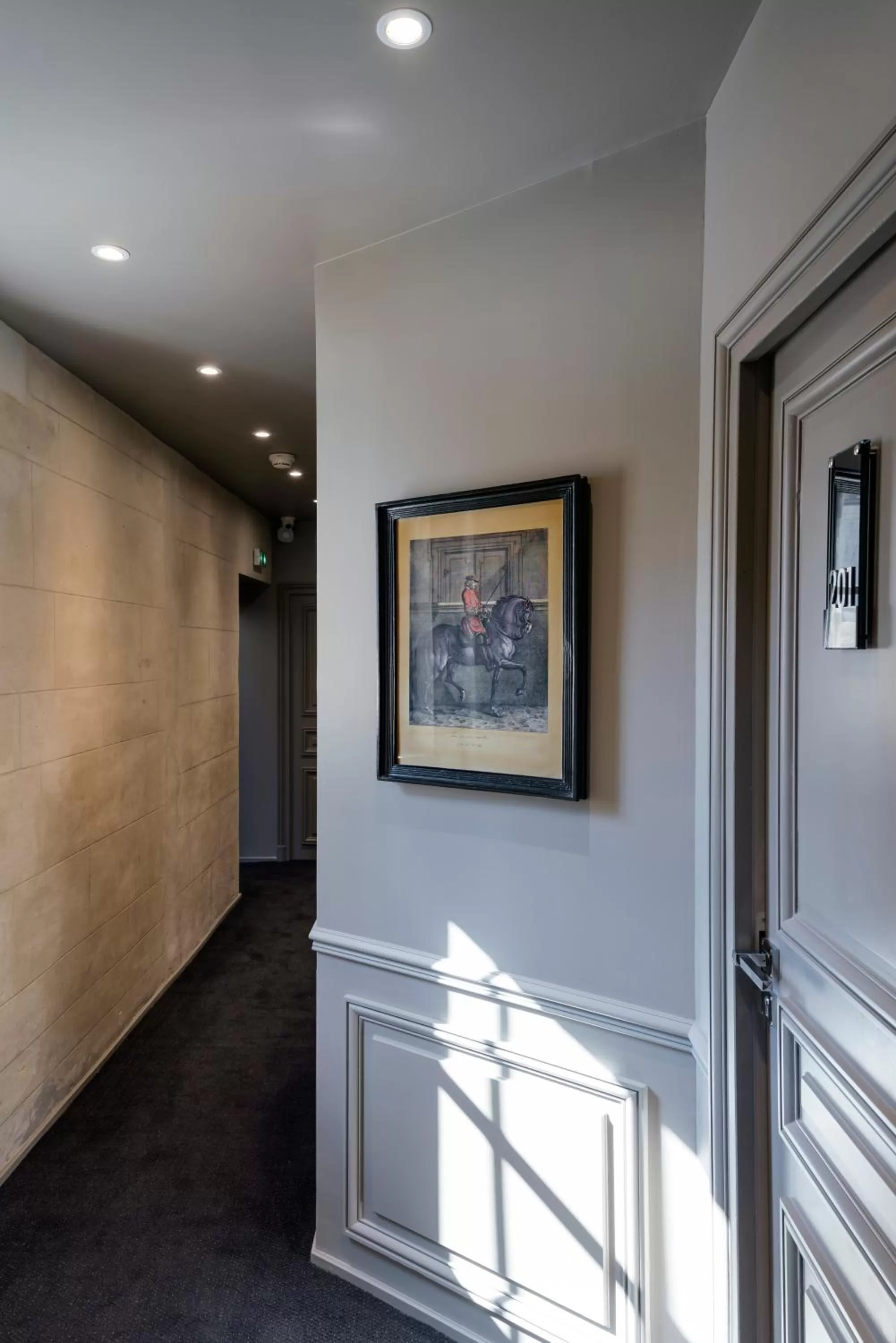 Decorative detail in Hôtel Le Presbytère