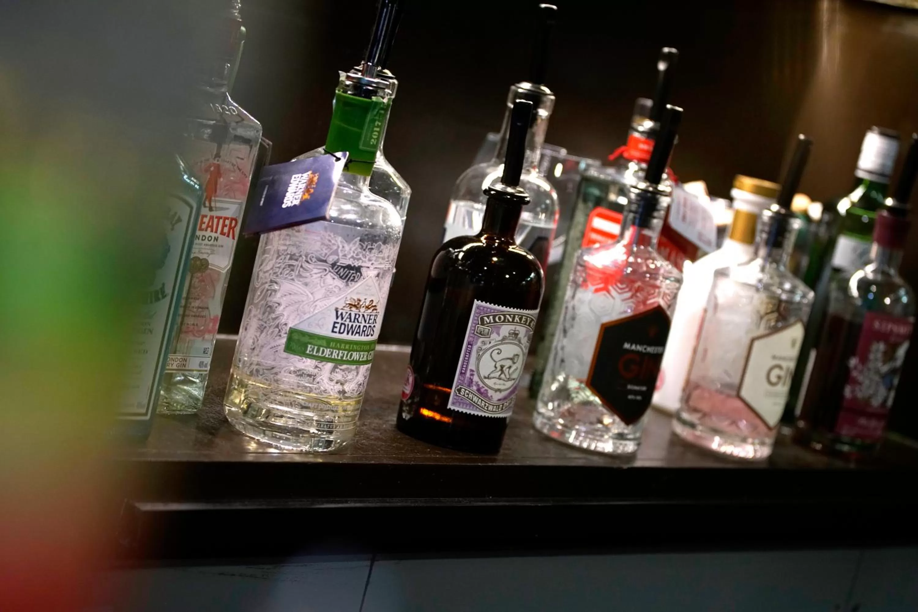 Alcoholic drinks in Cresta Court Hotel