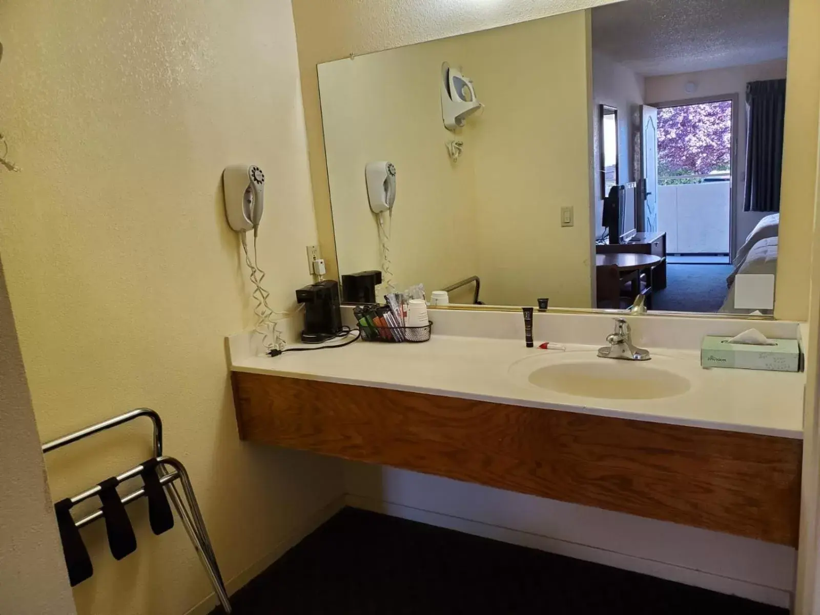 Bathroom in Mission Inn San Luis Obispo