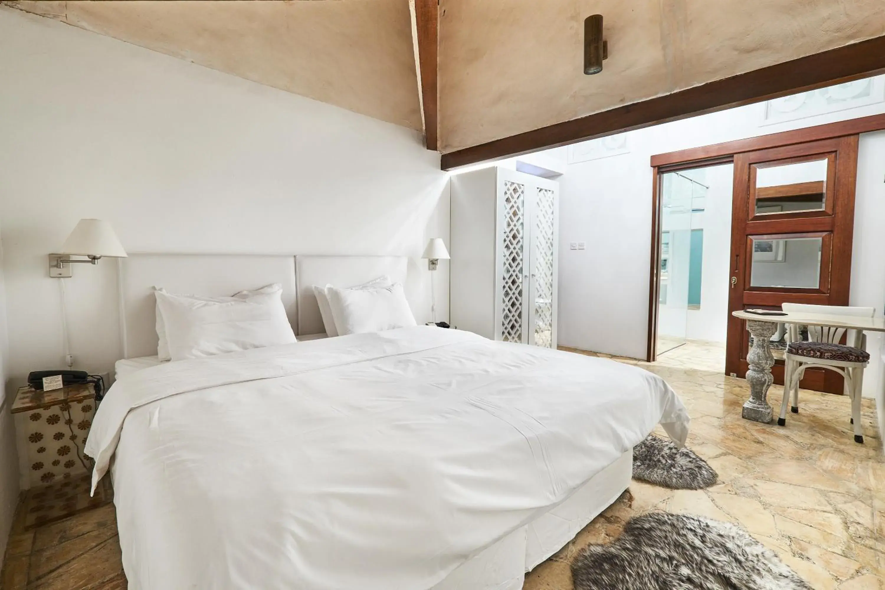 Bedroom, Bed in XVA Art Hotel