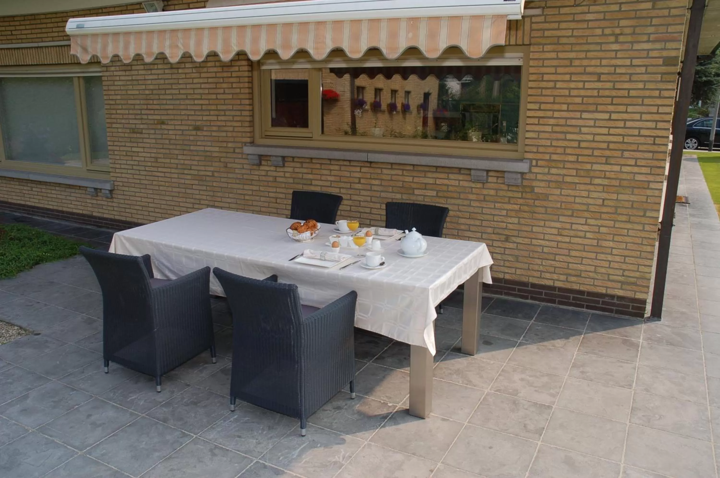 Restaurant/places to eat in B&B Bloemenweelde