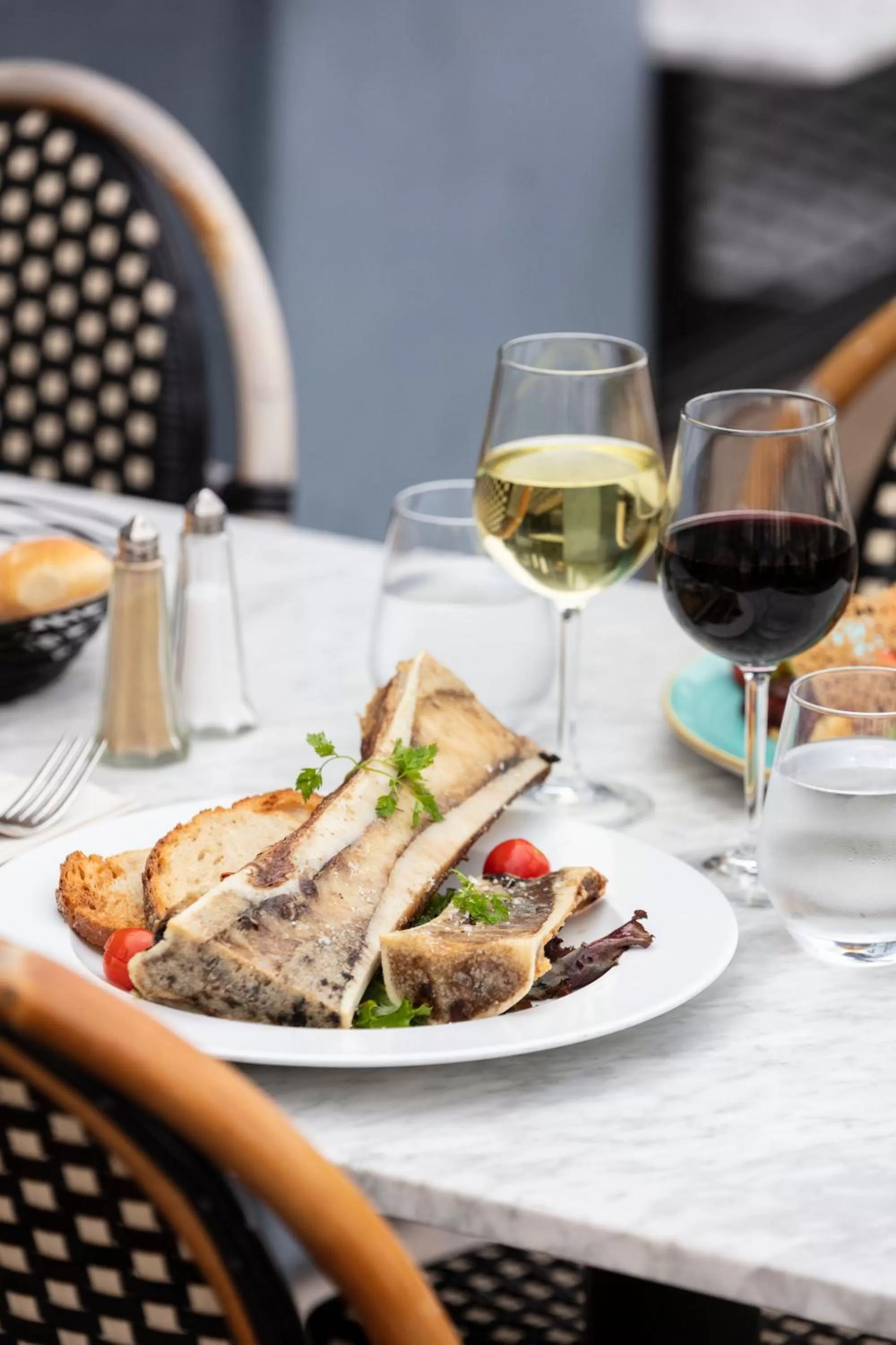 Restaurant/places to eat in Hôtel Restaurant le Touring - Teritoria