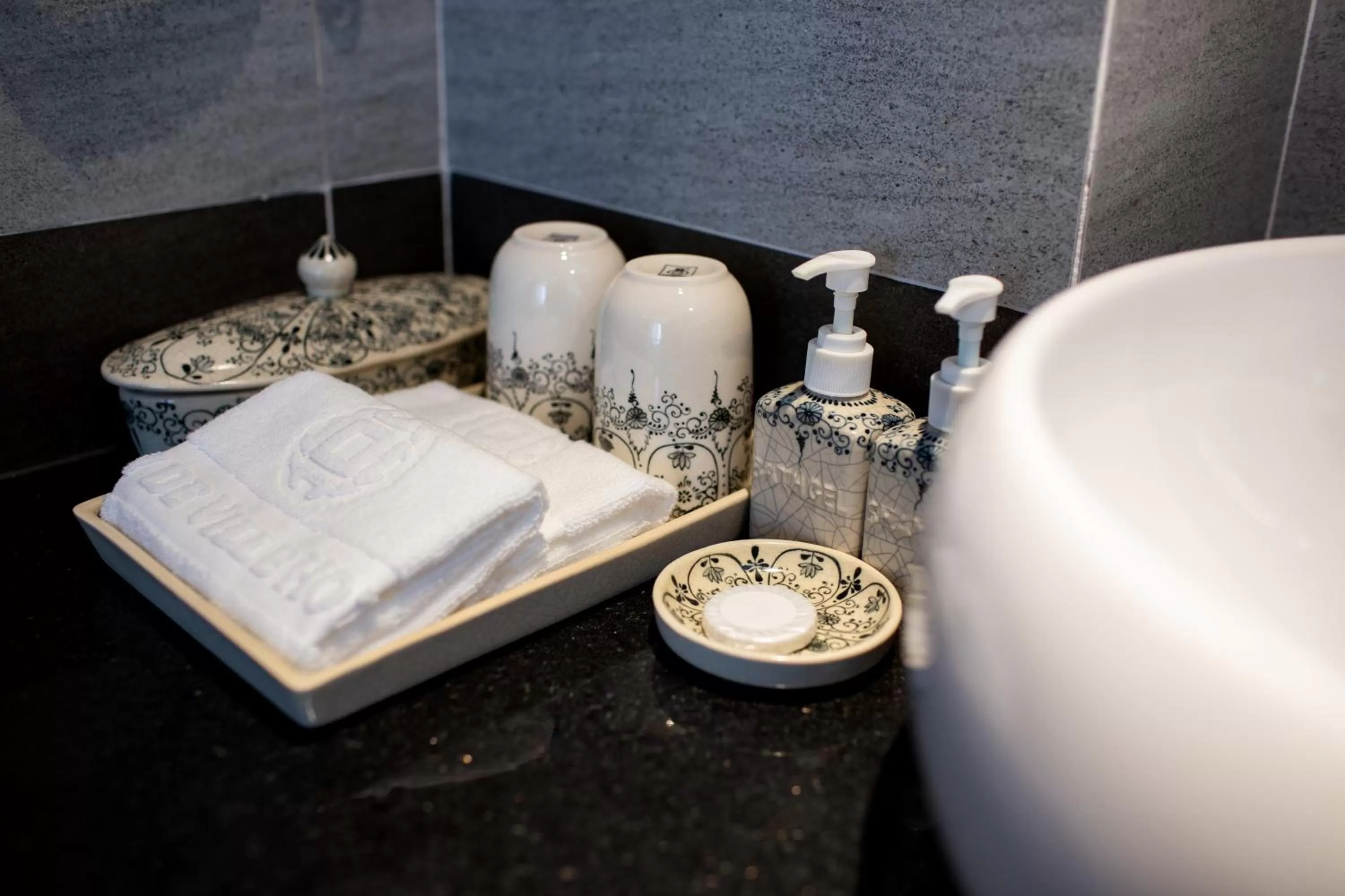 Bathroom in May De Ville Legend Hotel & Spa