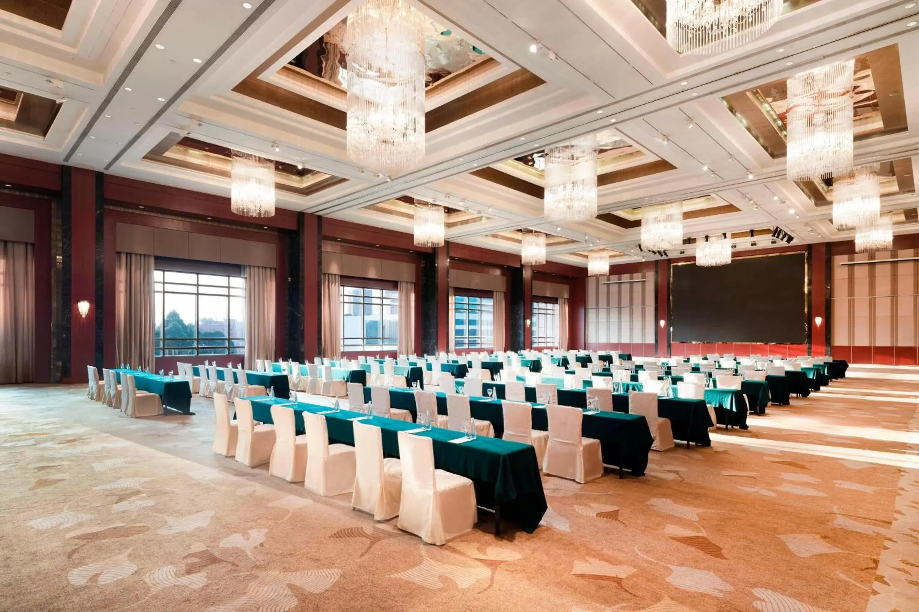 Meeting/conference room in Sheraton Dongguan Hotel