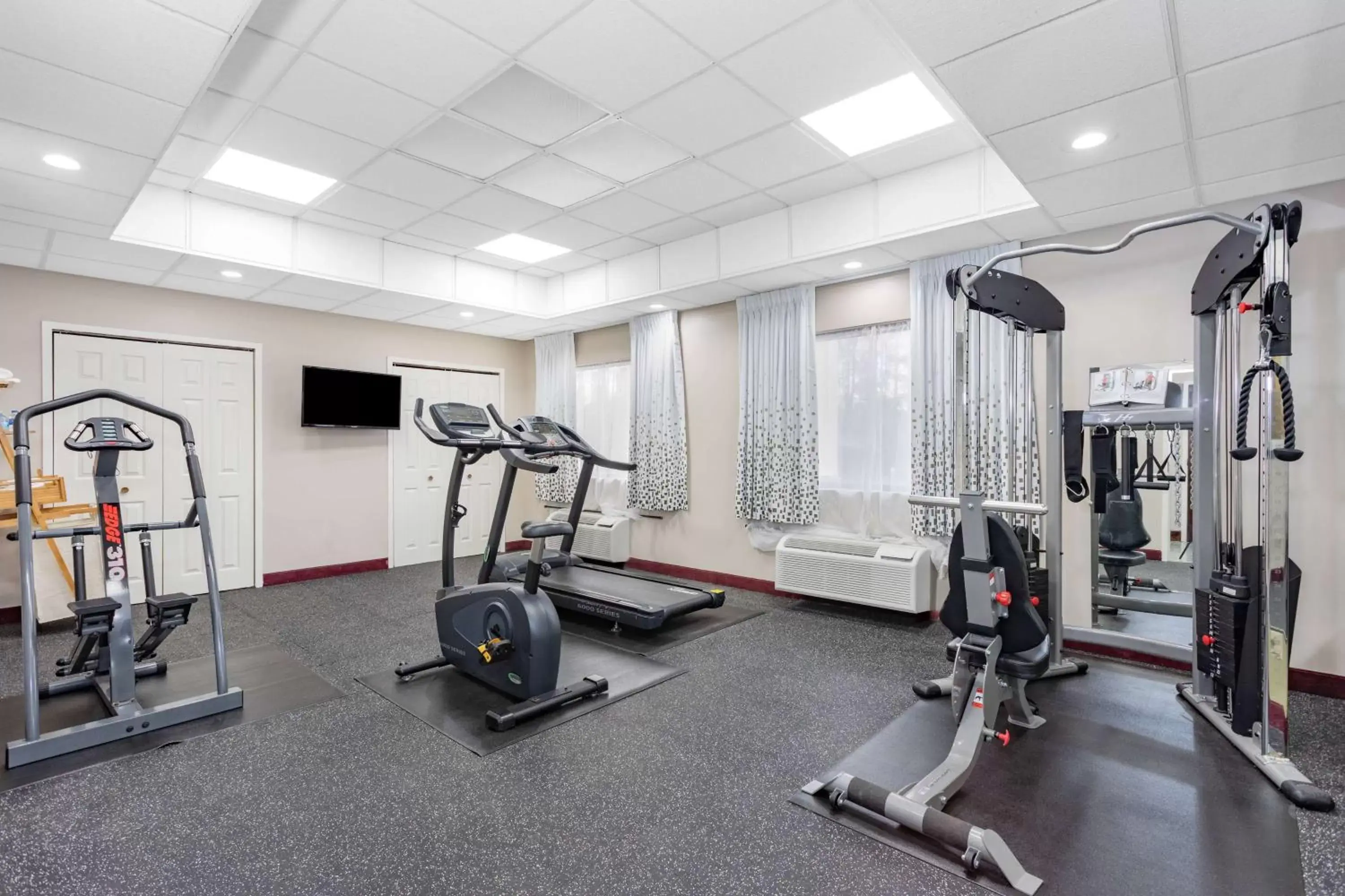 Fitness Center/Facilities in Baymont by Wyndham Midway Tallahassee