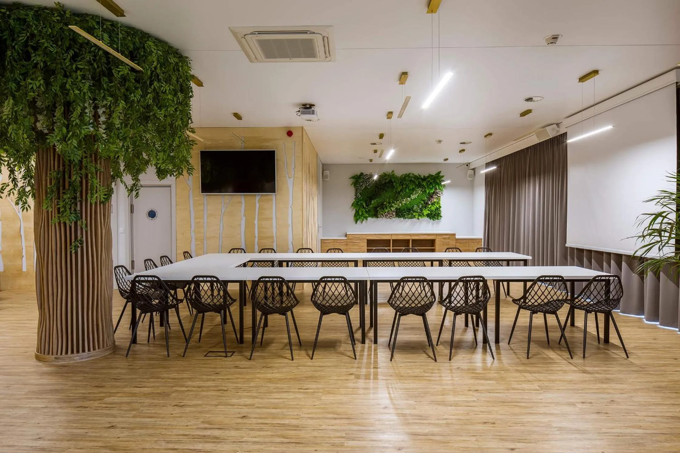 Meeting/conference room in Bloom Hotel Airport Okęcie