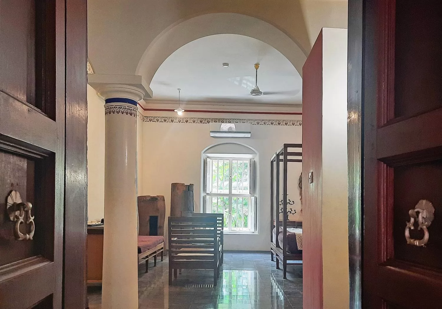 Photo of the whole room in Saratha Vilas Chettinad