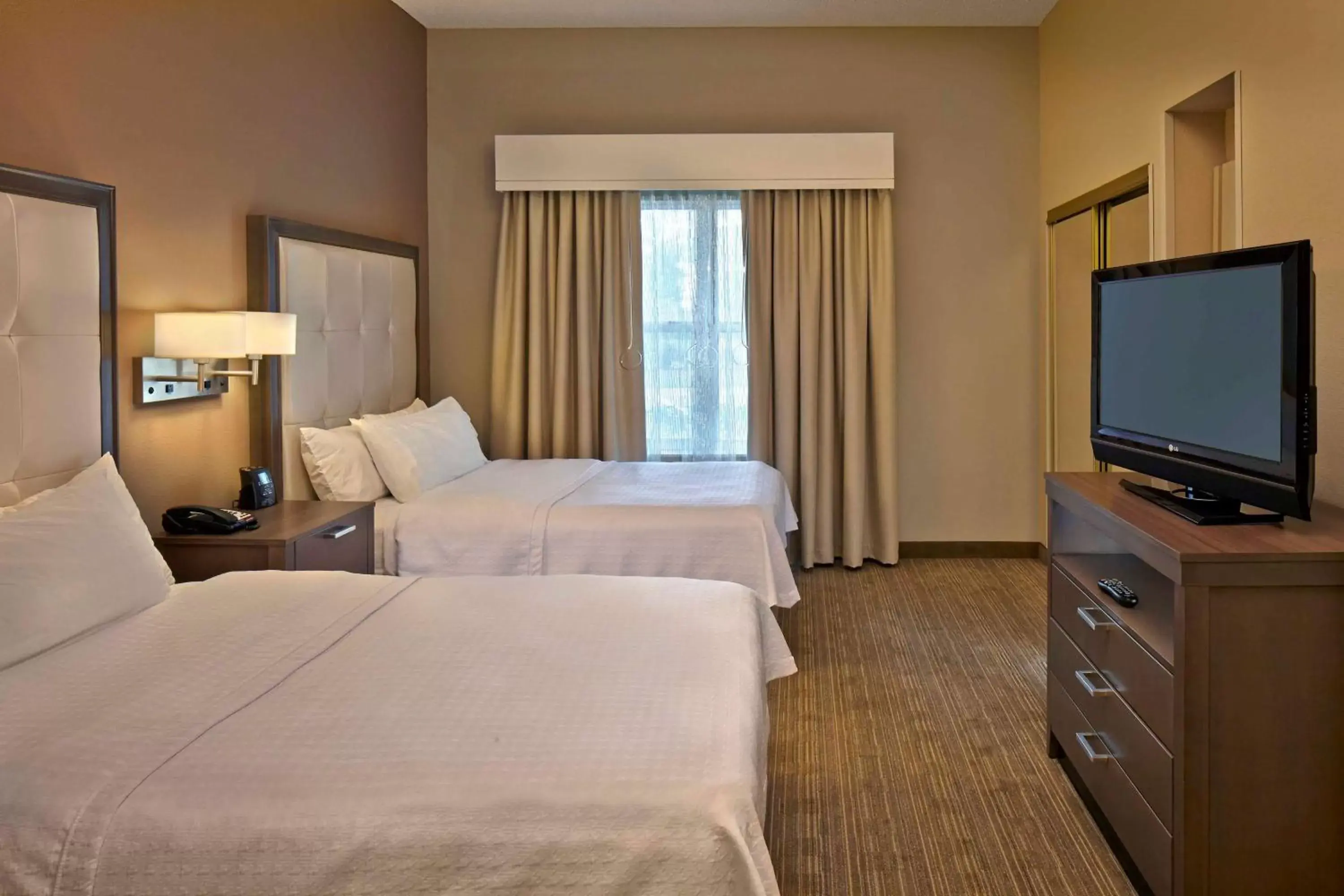 Bedroom, Bed in Homewood Suites by Hilton Lake Mary