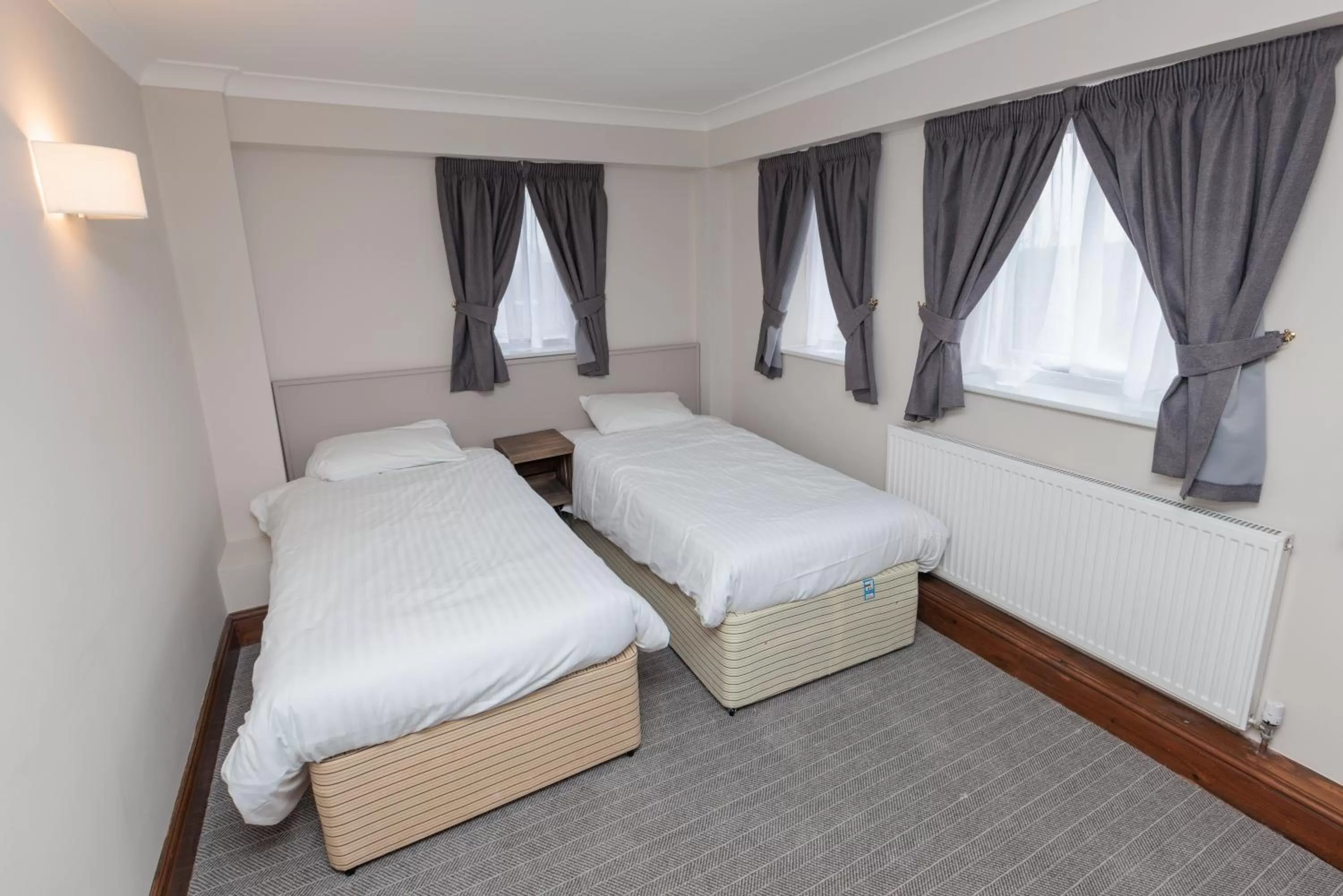 Bedroom, Bed in Boundary, Alfreton by Marston's Inns