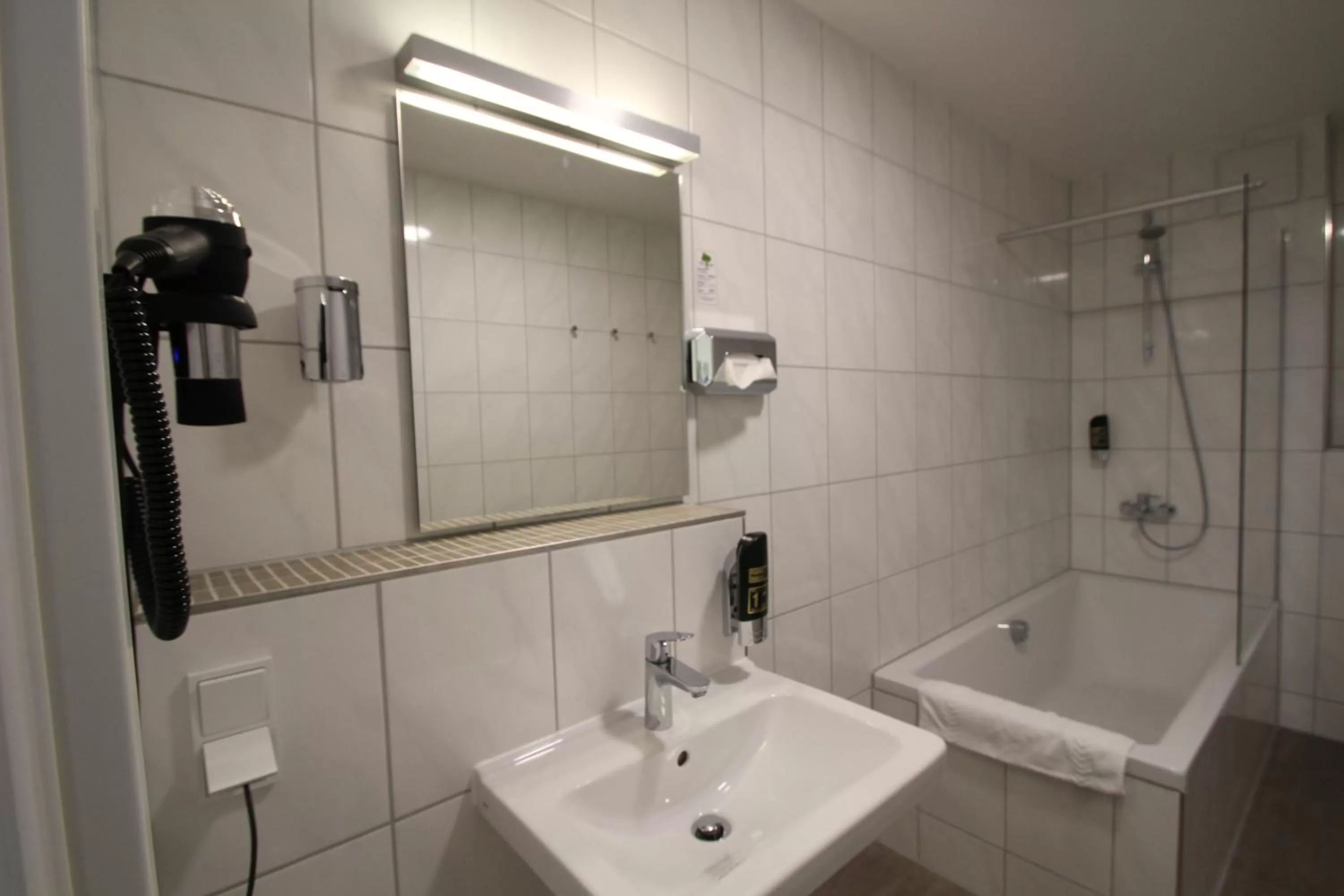 Bathroom in Trip Inn Goethe Conference Hotel