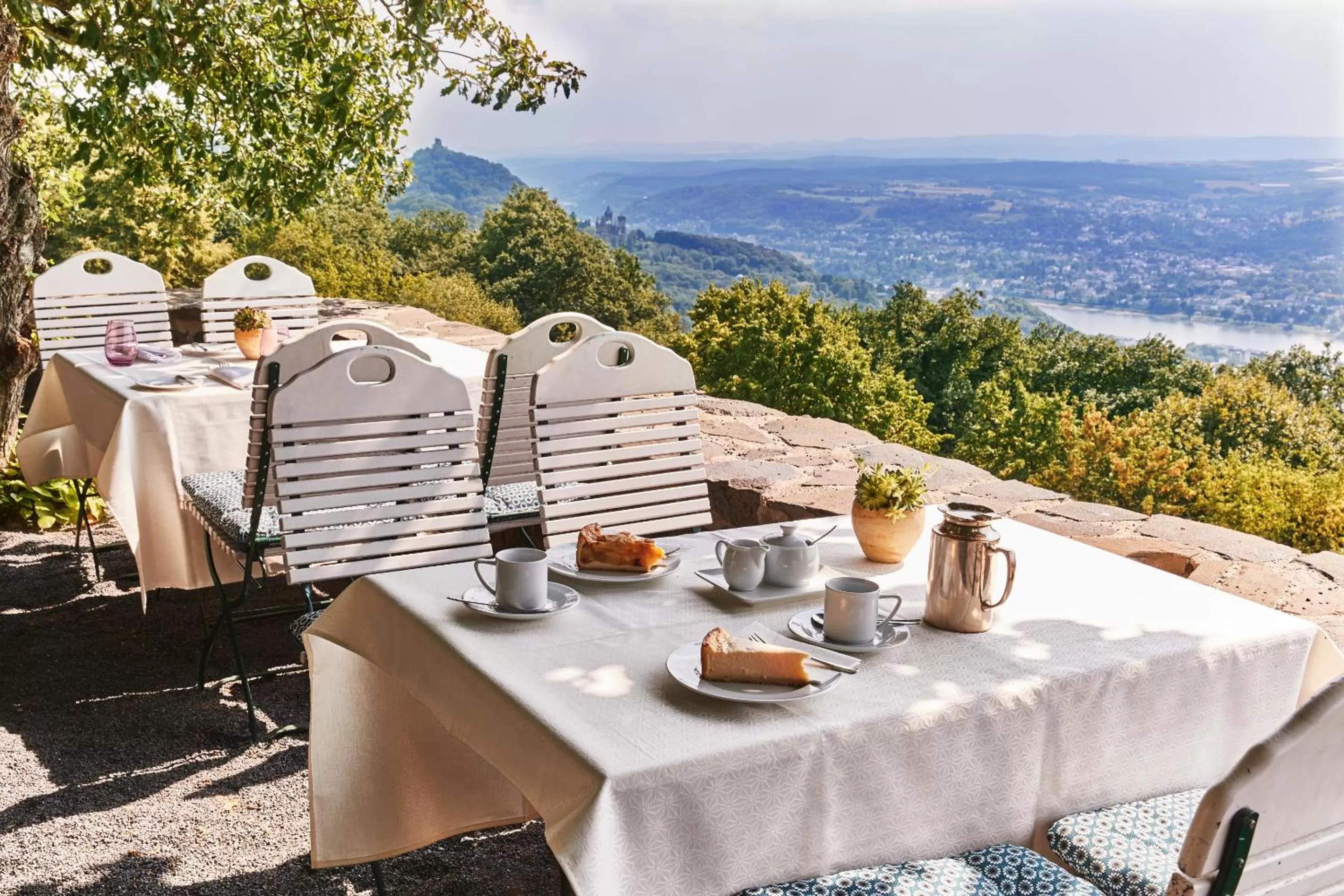 Restaurant/places to eat in Steigenberger ICON Grandhotel & Spa Petersberg