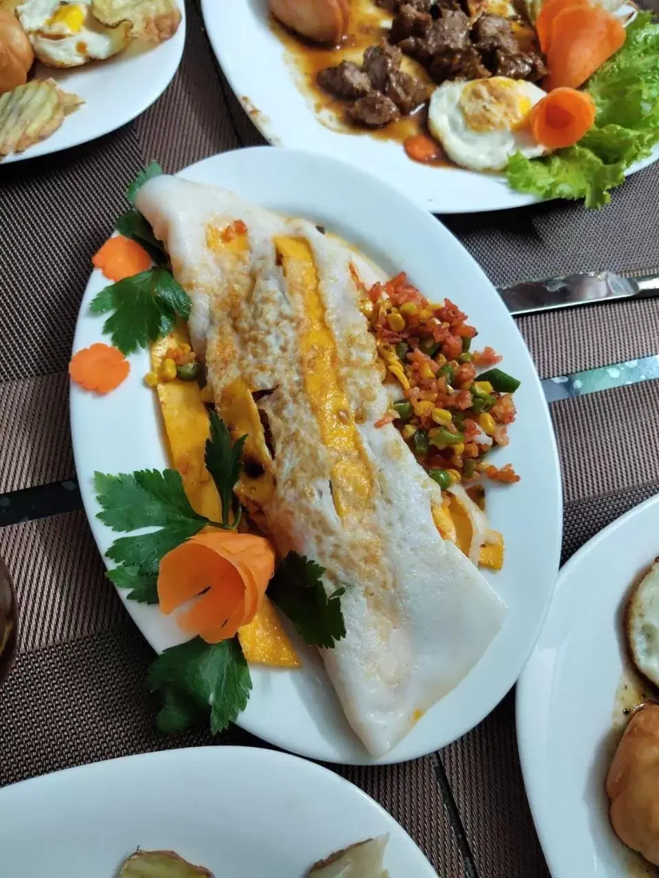 Restaurant/places to eat in Mio Hotel Restaurant/places to eat in Mio Hotel