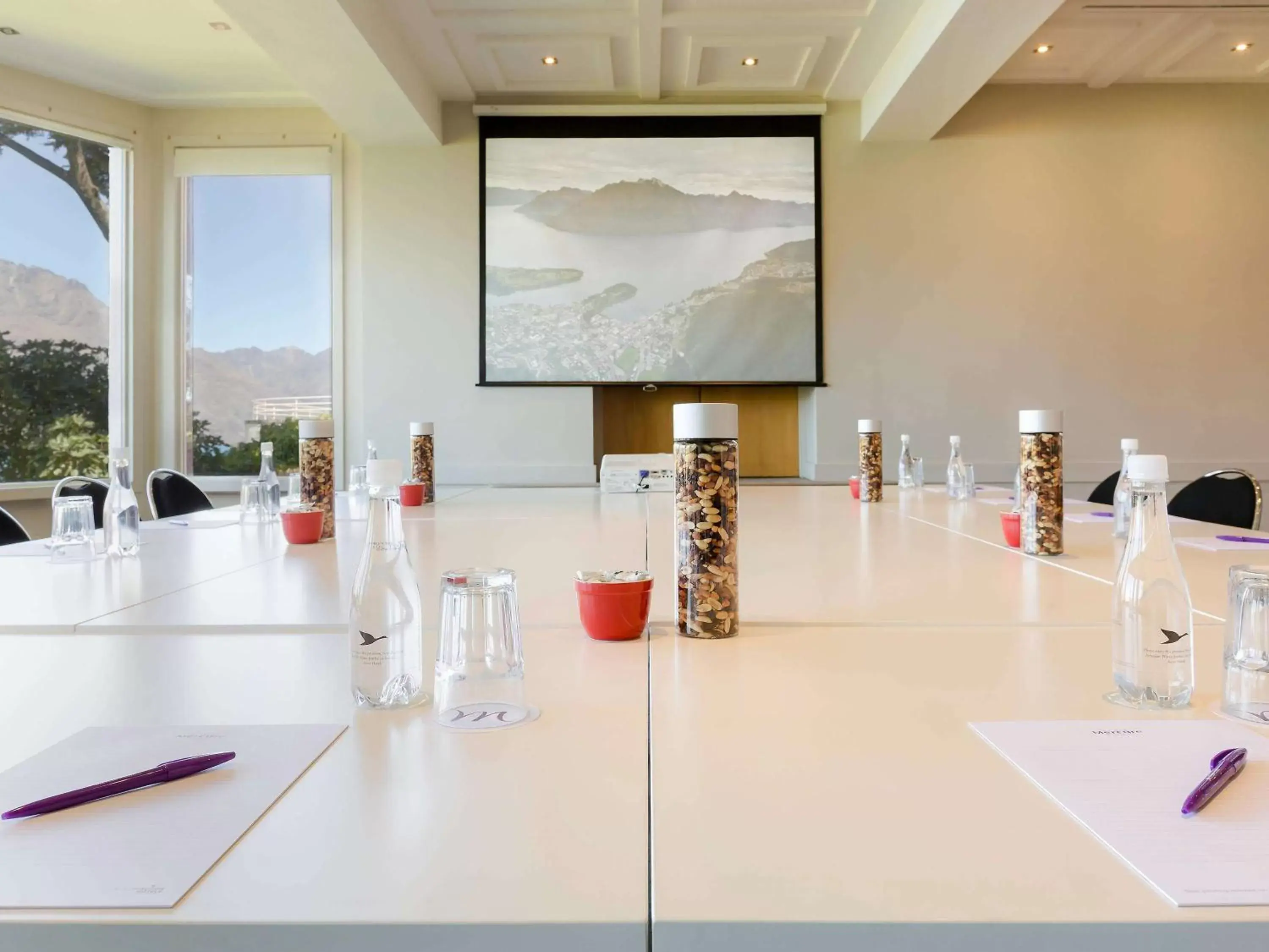 Meeting/conference room in Mercure Queenstown Resort