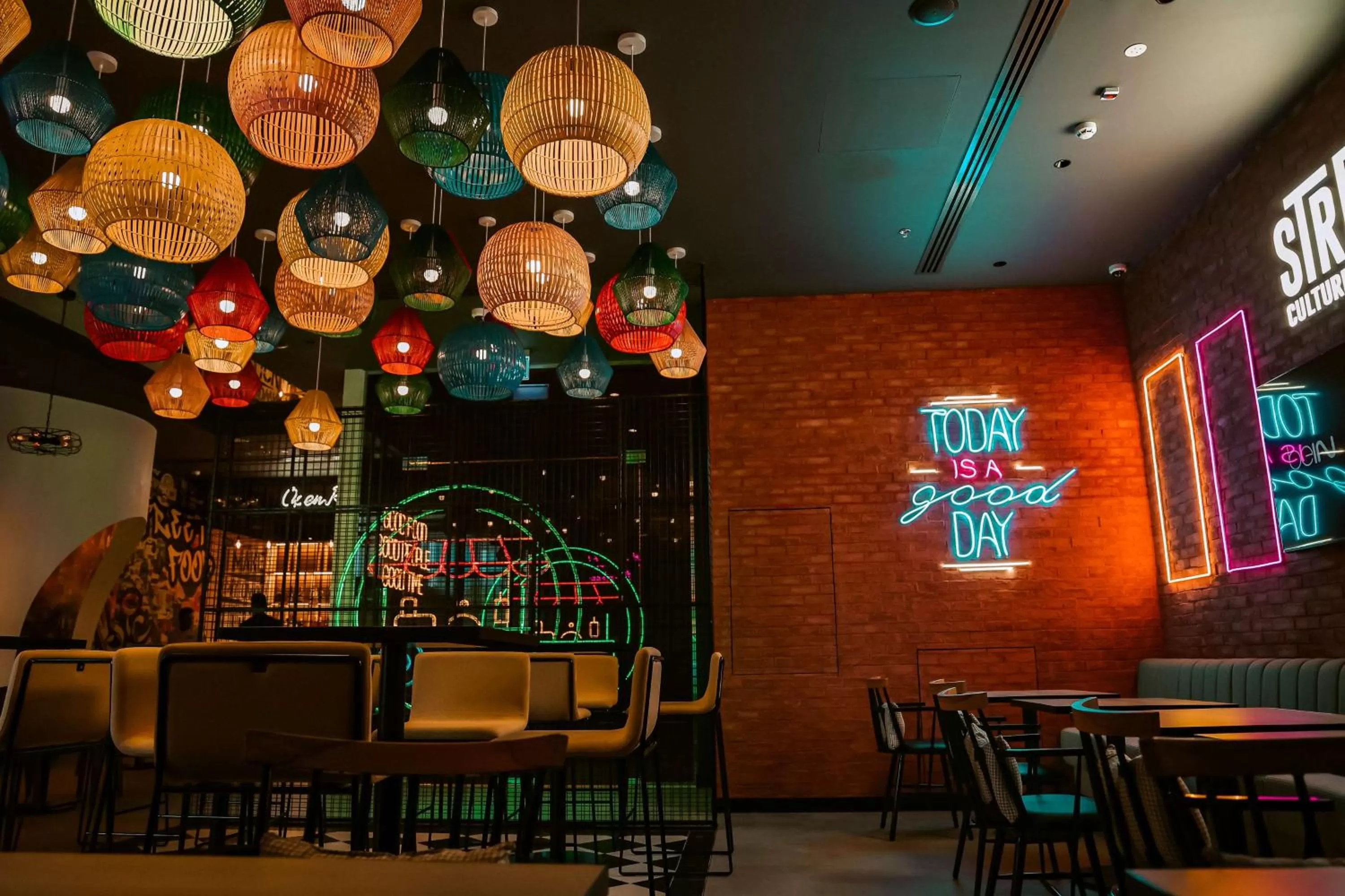 Restaurant/places to eat in Doubletree By Hilton Fujairah City