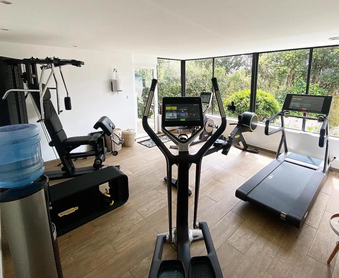 Fitness centre/facilities in Hôtel Le Roi Théodore & Spa