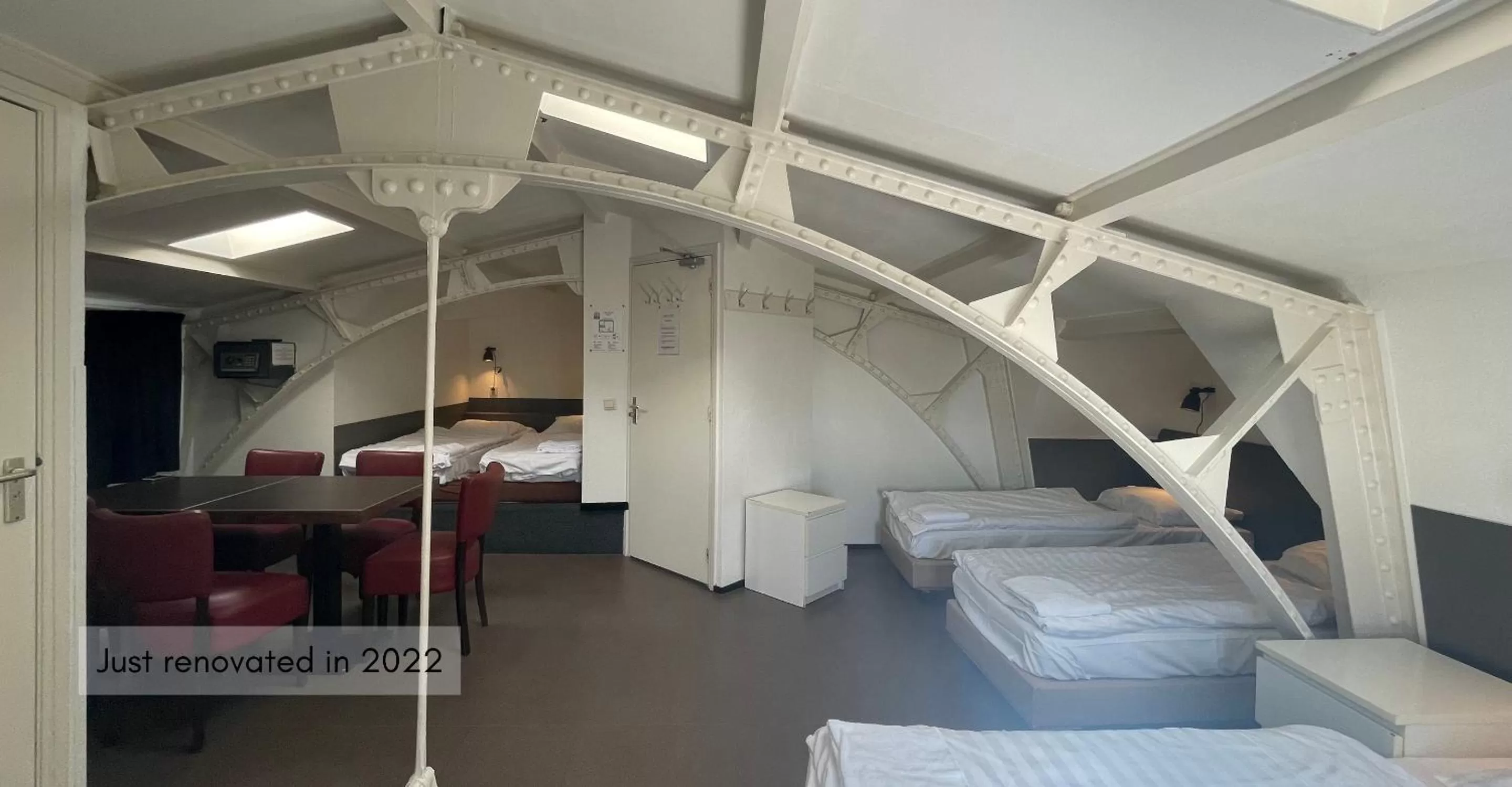 Deluxe Family Suite in City Hotel