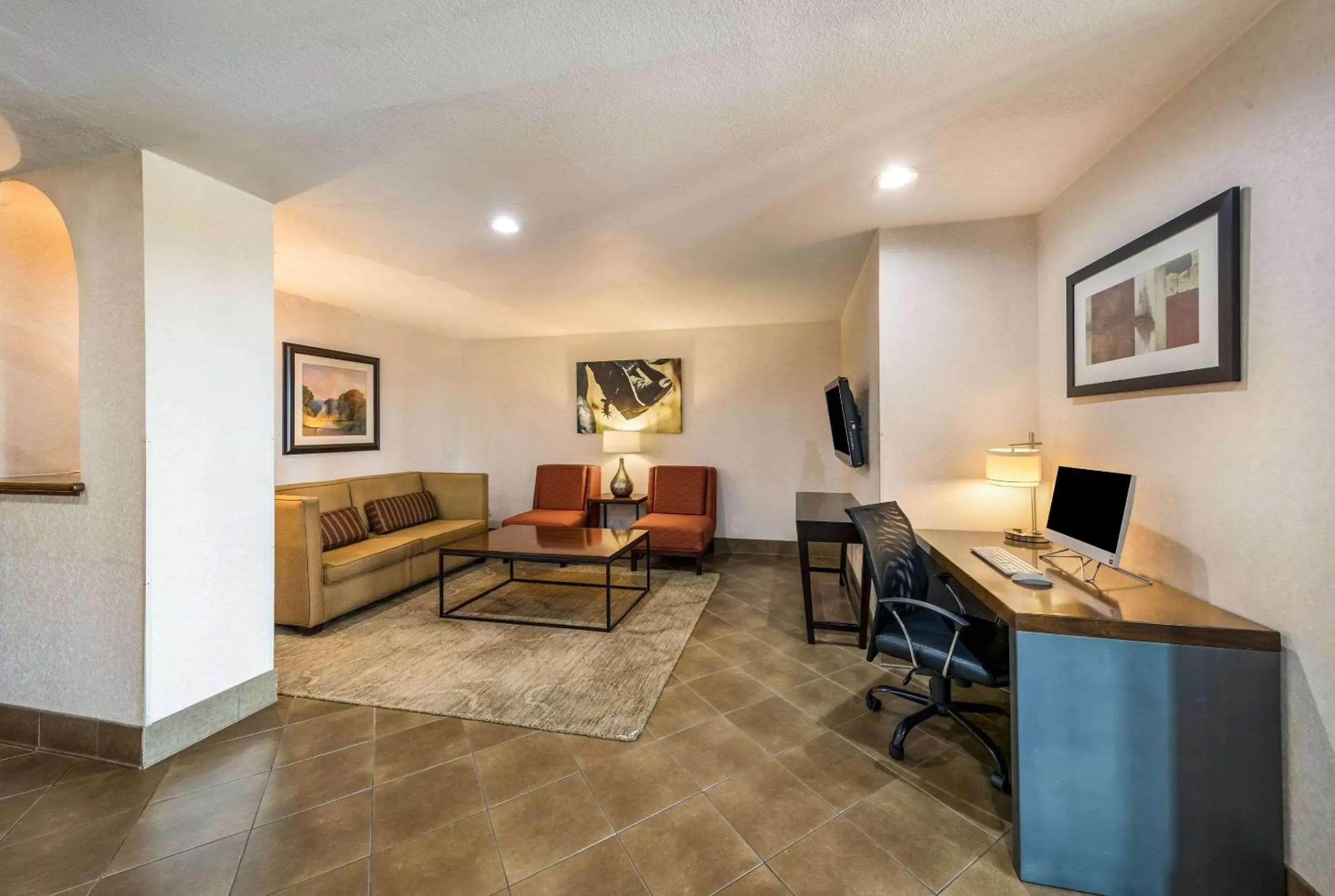 Lobby or reception, Seating Area in Quality Inn & Suites - Garland