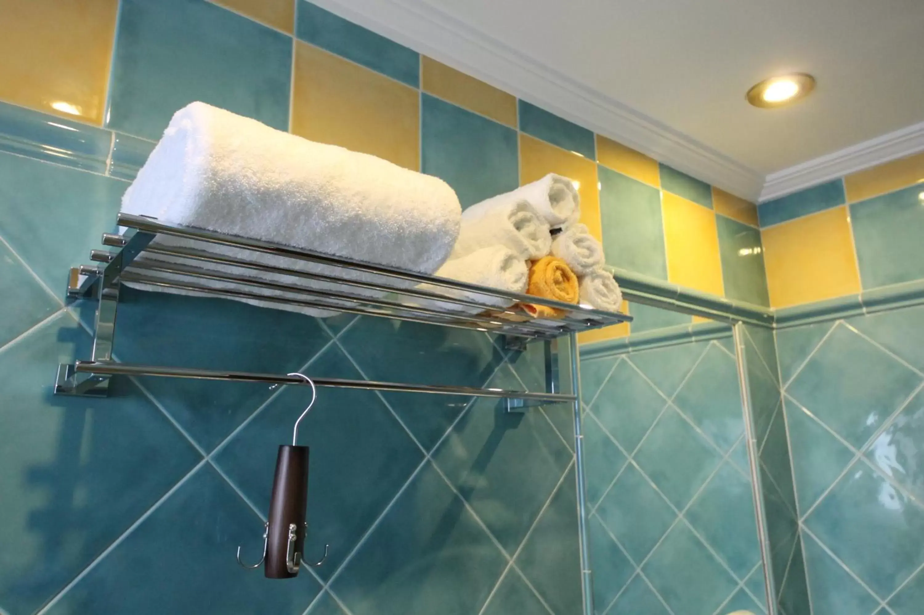 Bathroom, Children in Boutique Hotel Pueblo