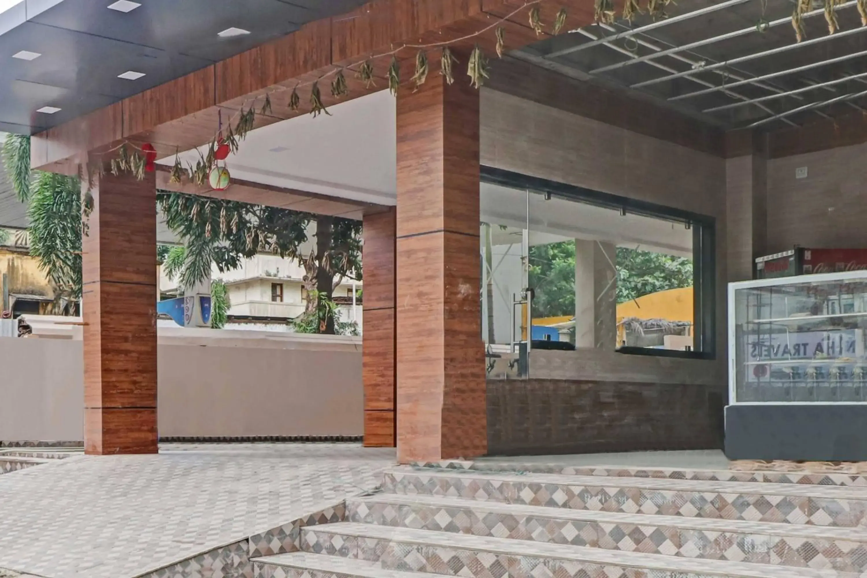 Lobby or reception in OYO Flagship Hotel Vallabha Residency