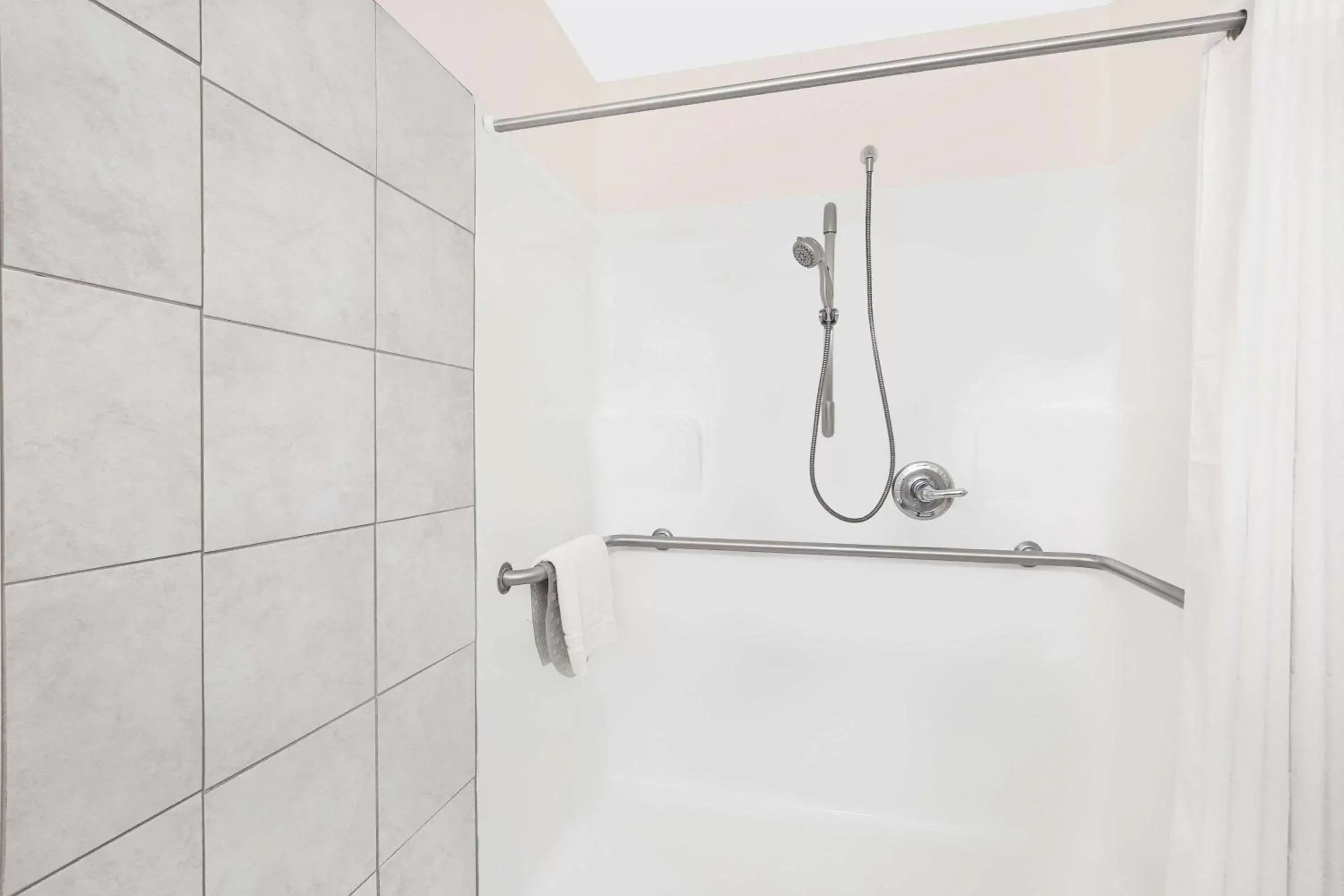 Shower, Bathroom in Microtel Inn & Suites by Wyndham Colfax