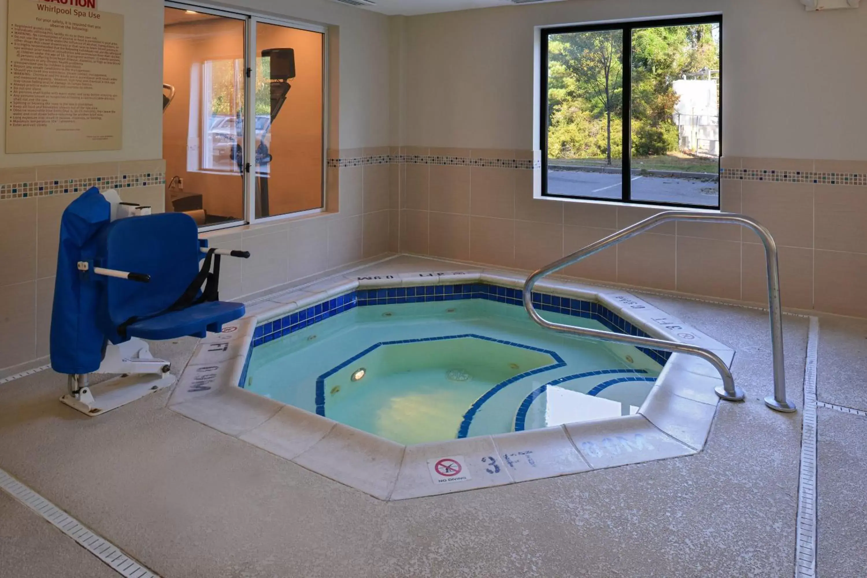 Fitness centre/facilities, Swimming Pool in TownePlace Suites Wilmington Wrightsville Beach