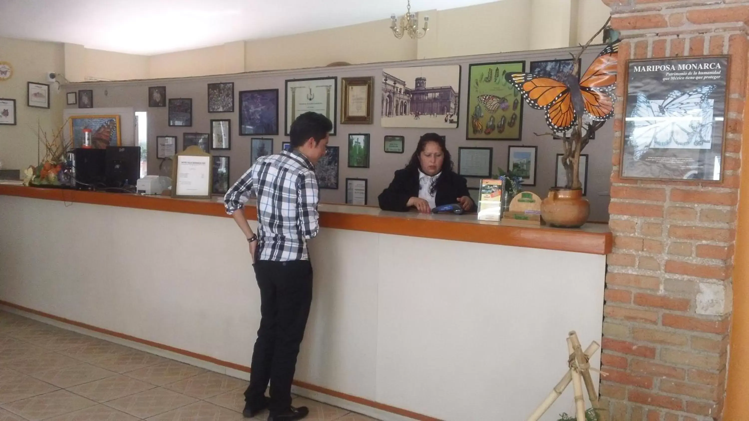 Lobby or reception in Hotel Villa Monarca Inn