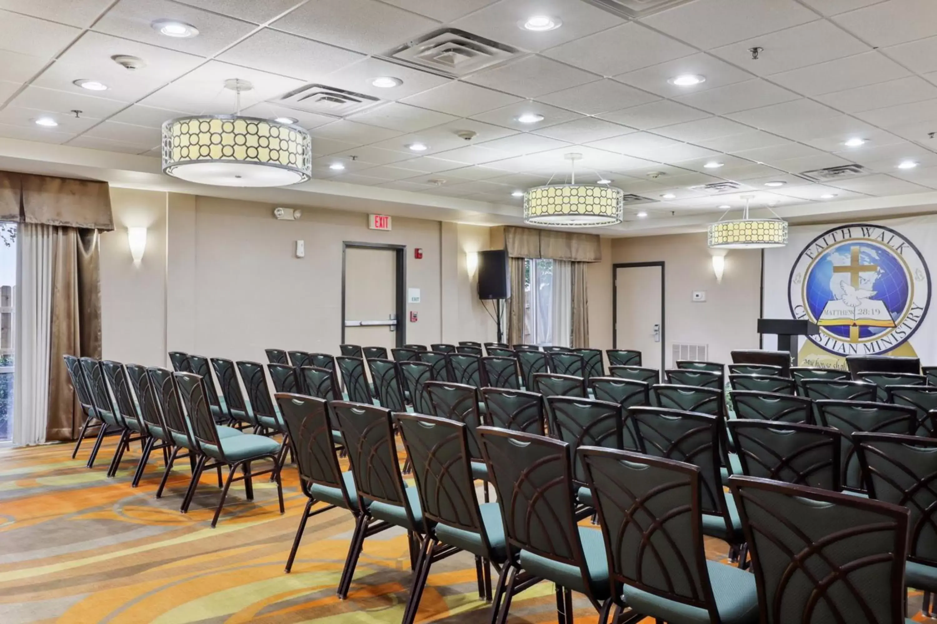 Meeting/conference room in Holiday Inn Hotel & Suites Slidell, an IHG Hotel