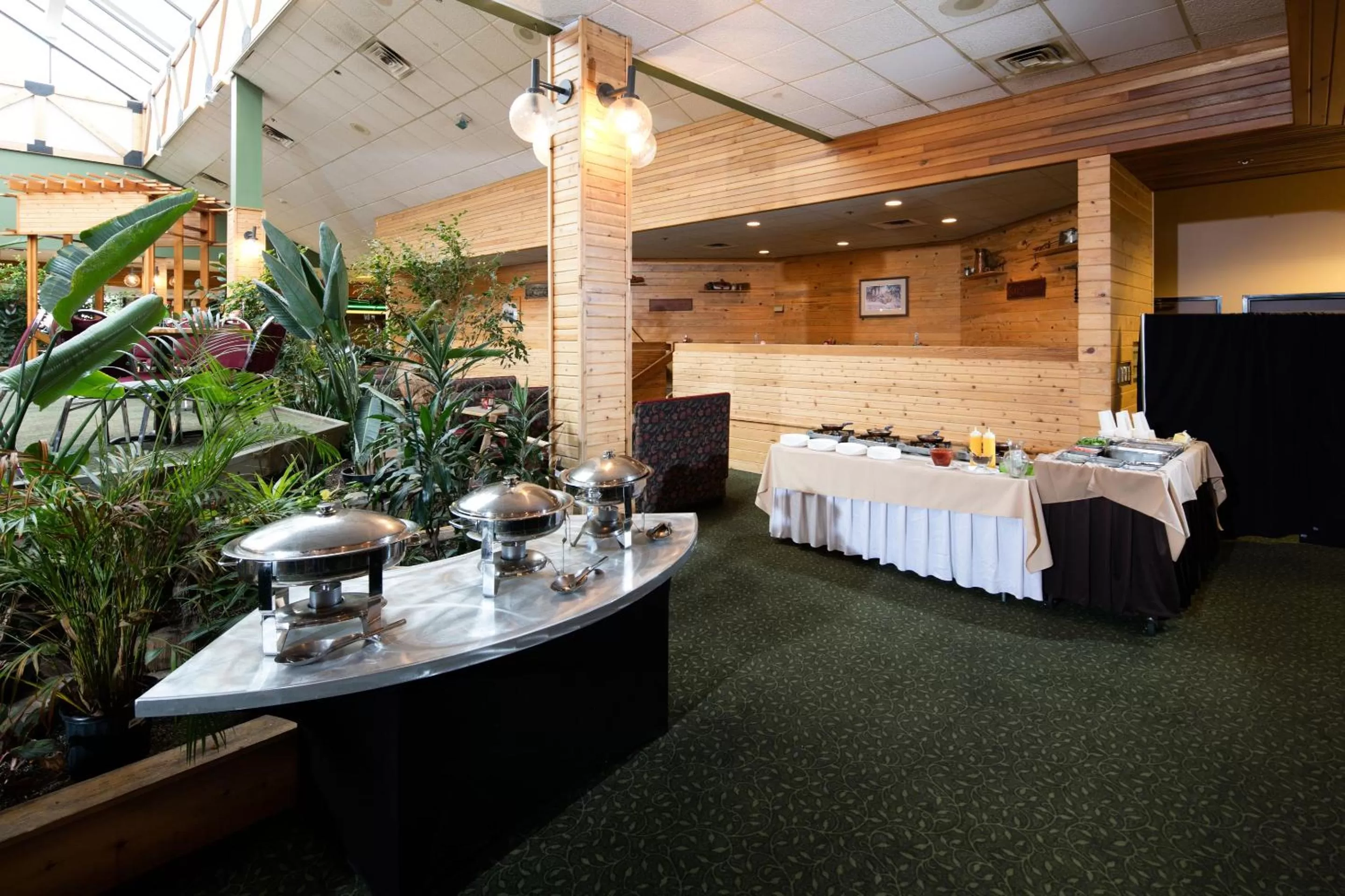 Restaurant/places to eat in Red Lion Hotel Kalispell