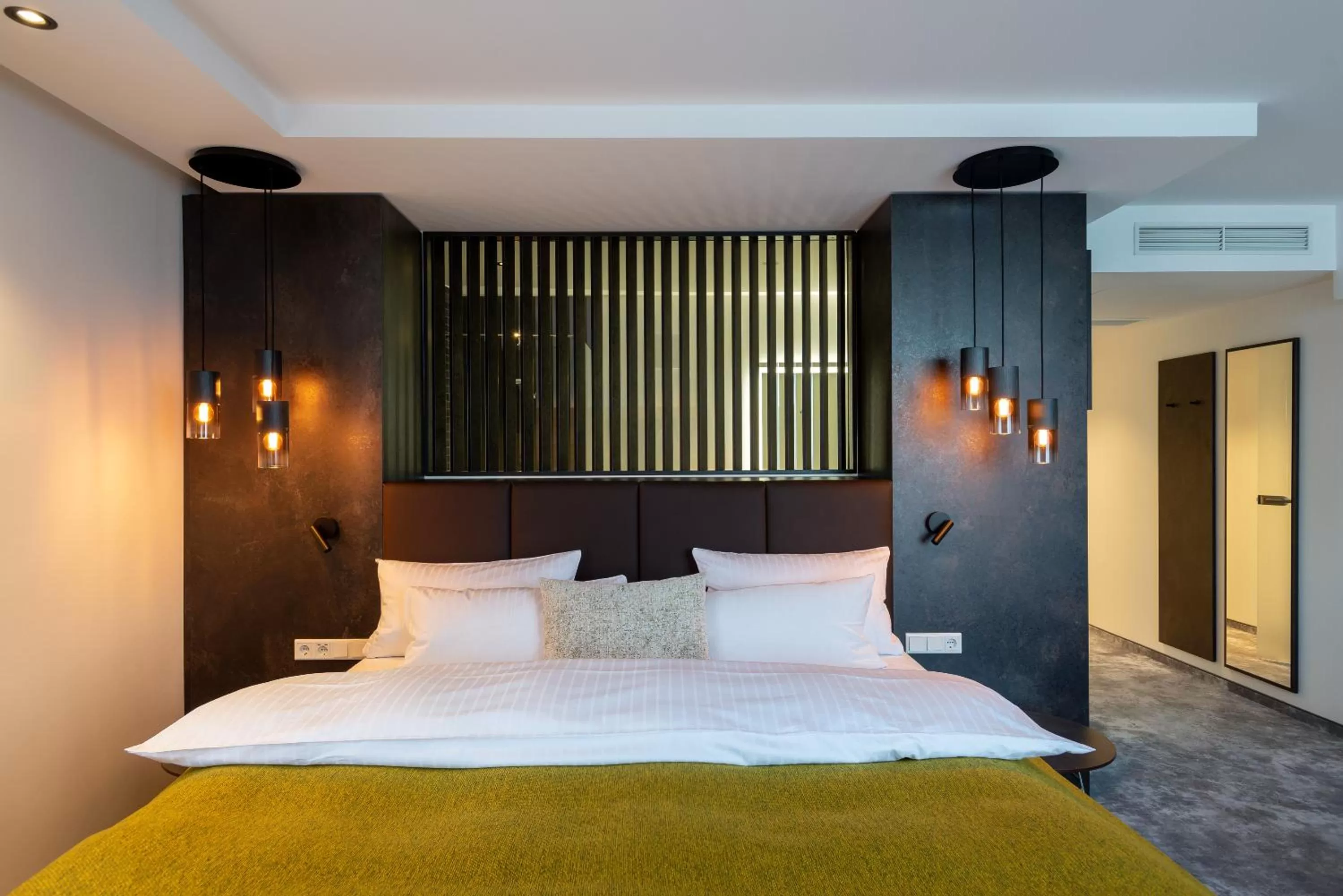 Bed in Hotel Esplanade Dortmund