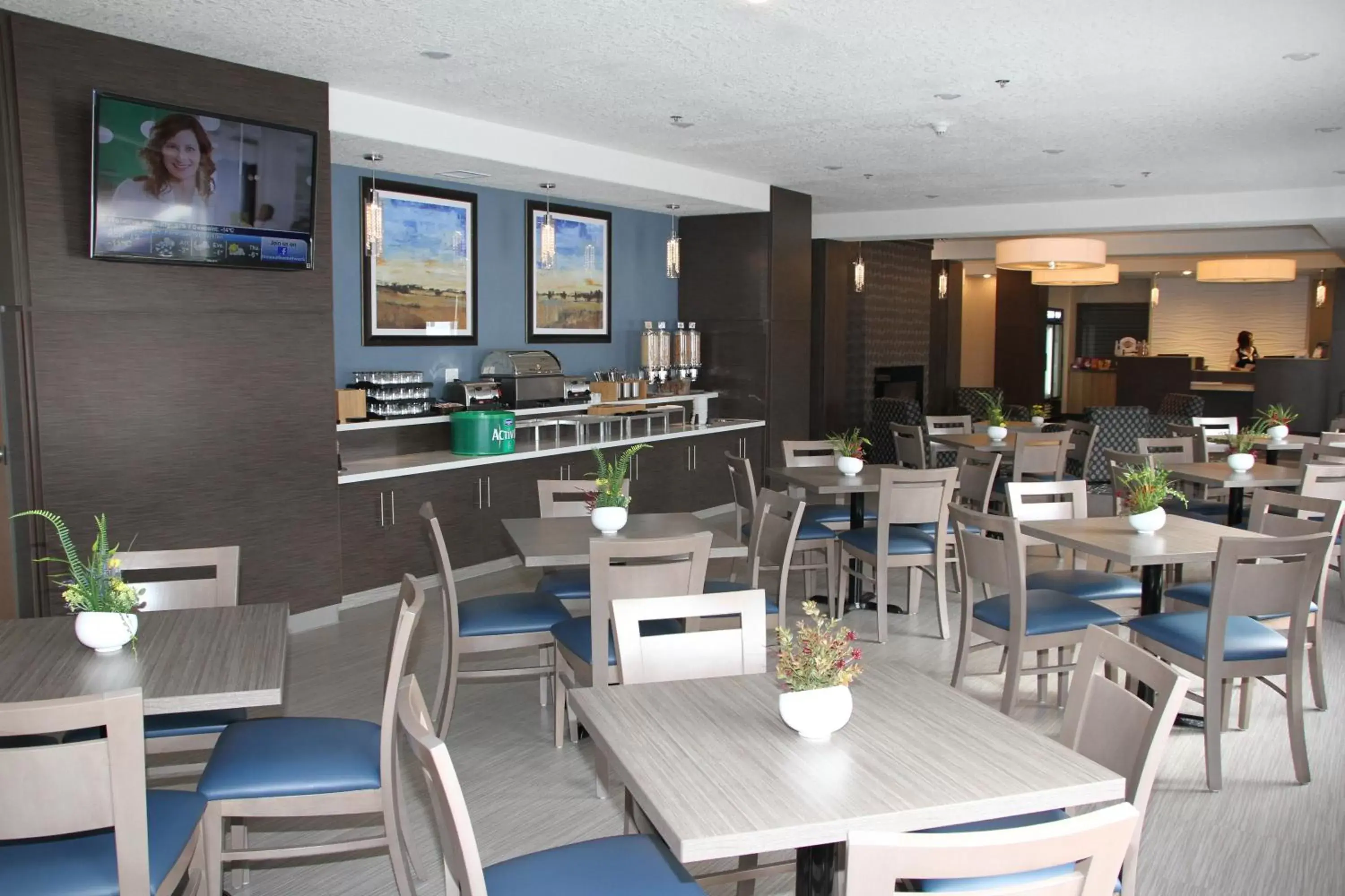 Restaurant/Places to Eat in Days Inn & Suites by Wyndham Yorkton