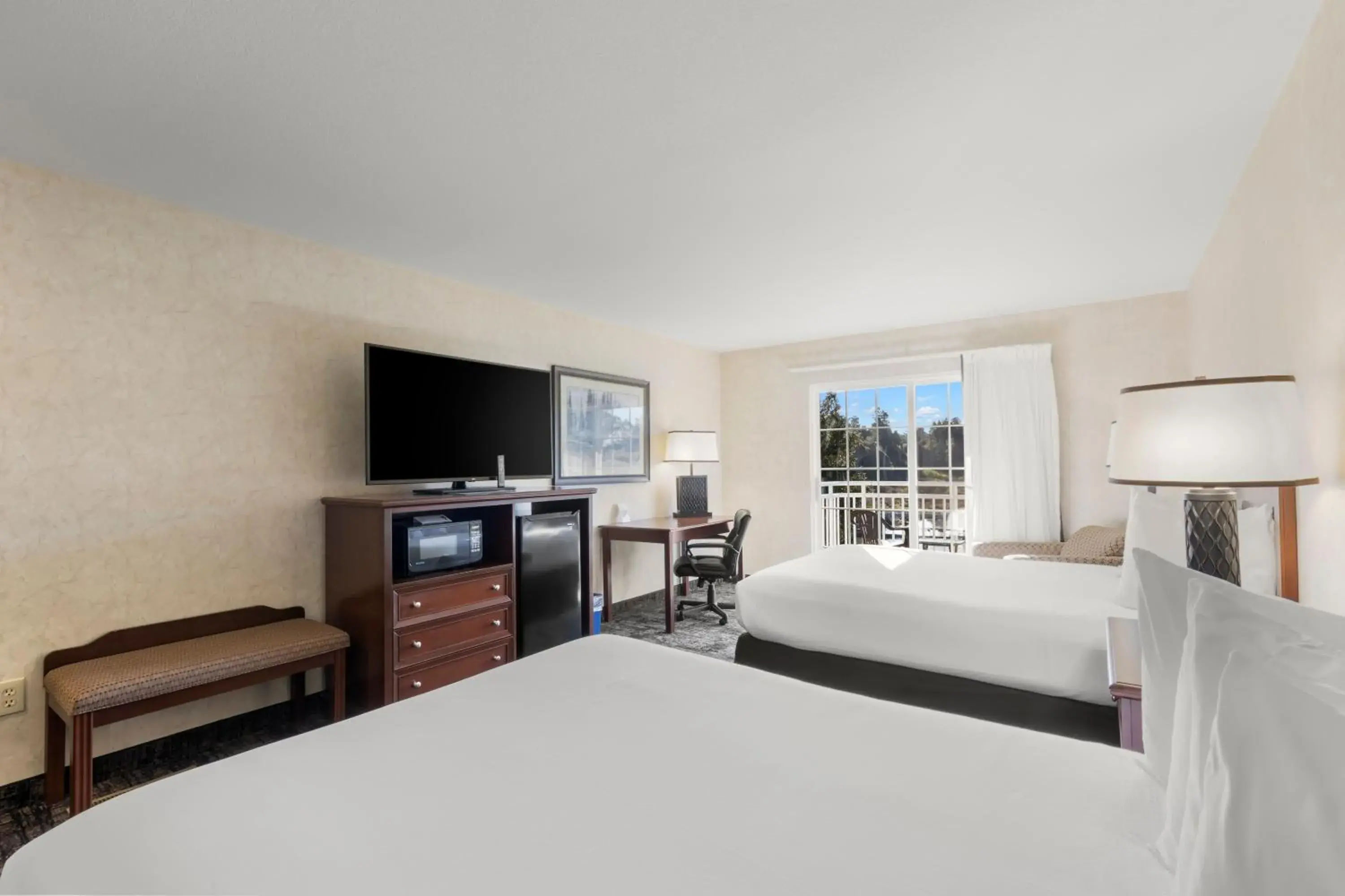 2 Queens with Balcony Estuary View in Beach House Inn 2 Queens with Balcony Estuary View in Beach House Inn