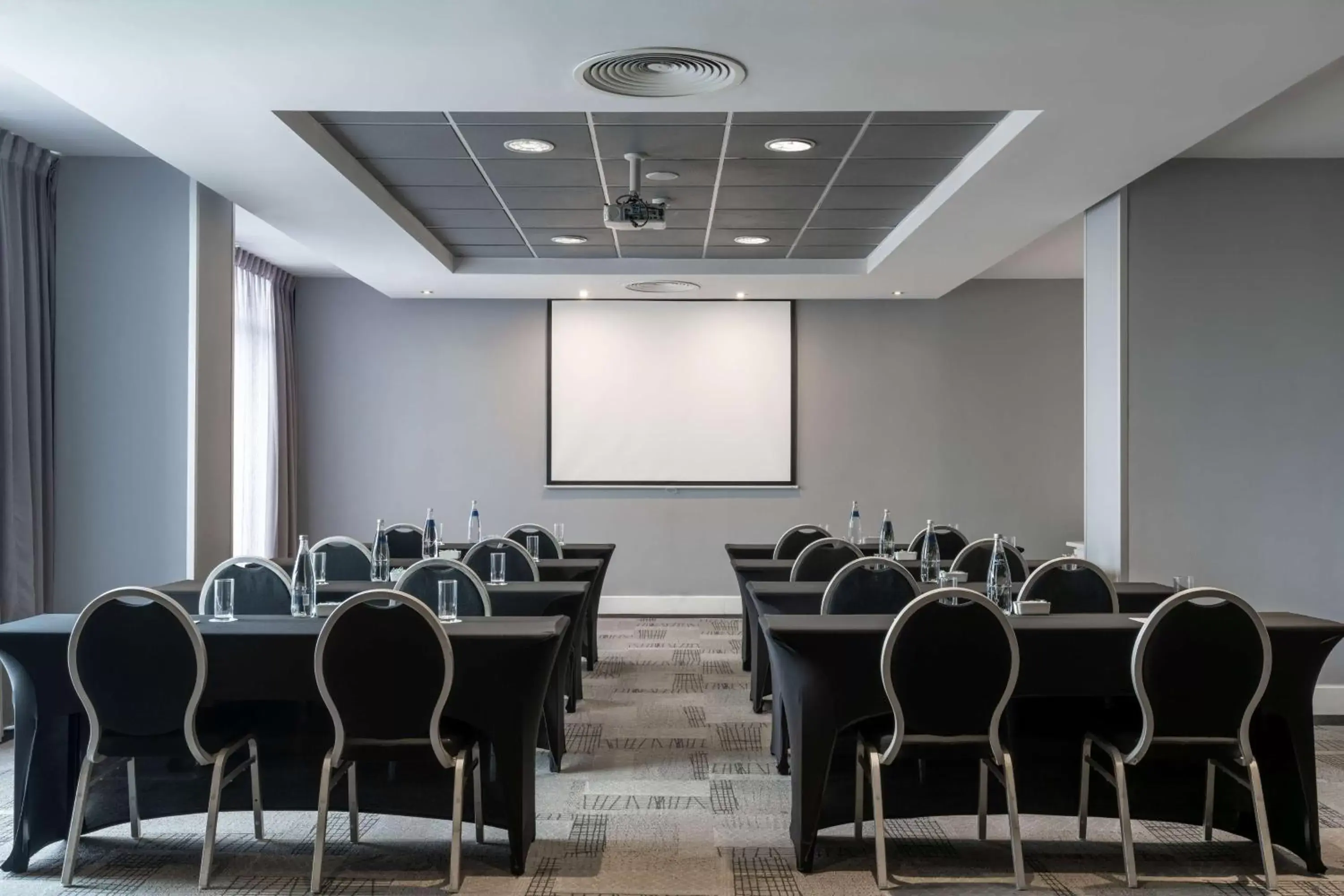 Meeting/conference room in Radisson Blu Hotel, Port Elizabeth