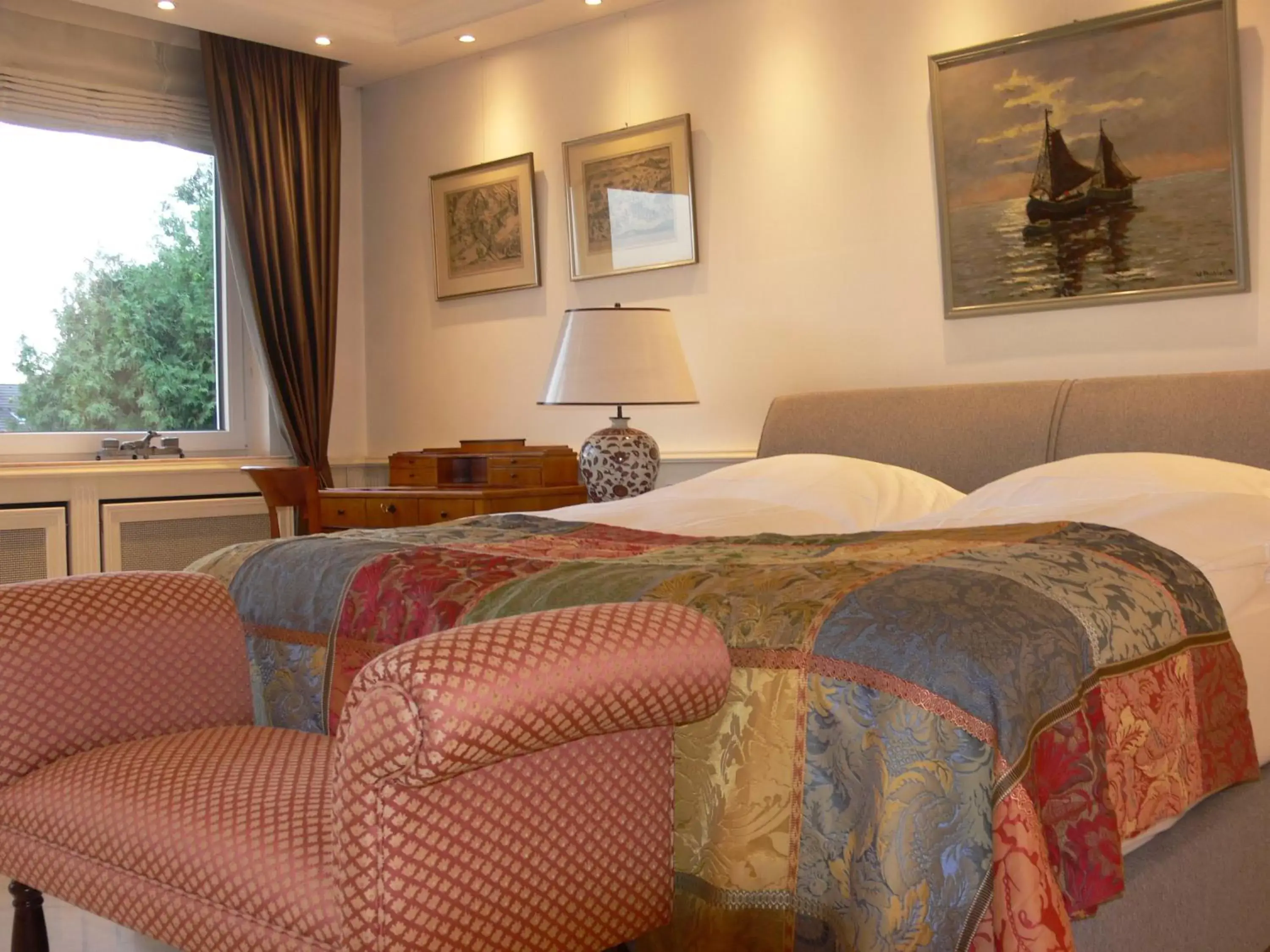 Deluxe Double or Twin Room in Die Villa Mettmann Deluxe Double or Twin Room in Die Villa Mettmann