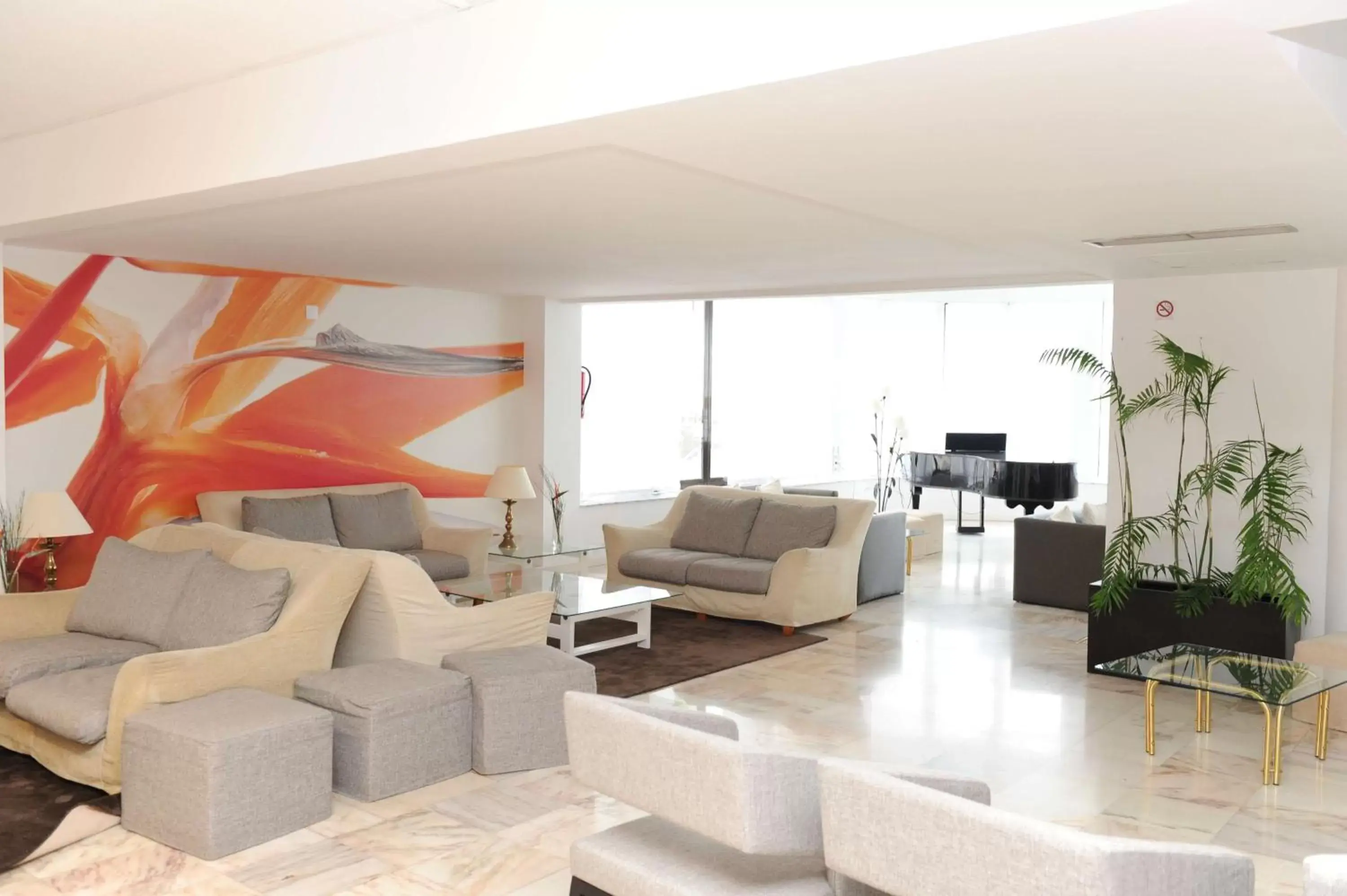 Lobby or reception, Seating Area in Estrelicia Hotel