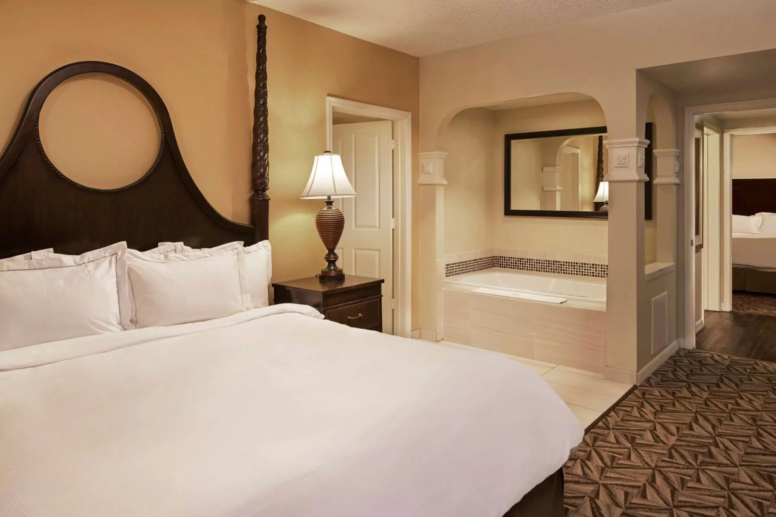 Bed in Hilton Grand Vacations Club SeaWorld Orlando