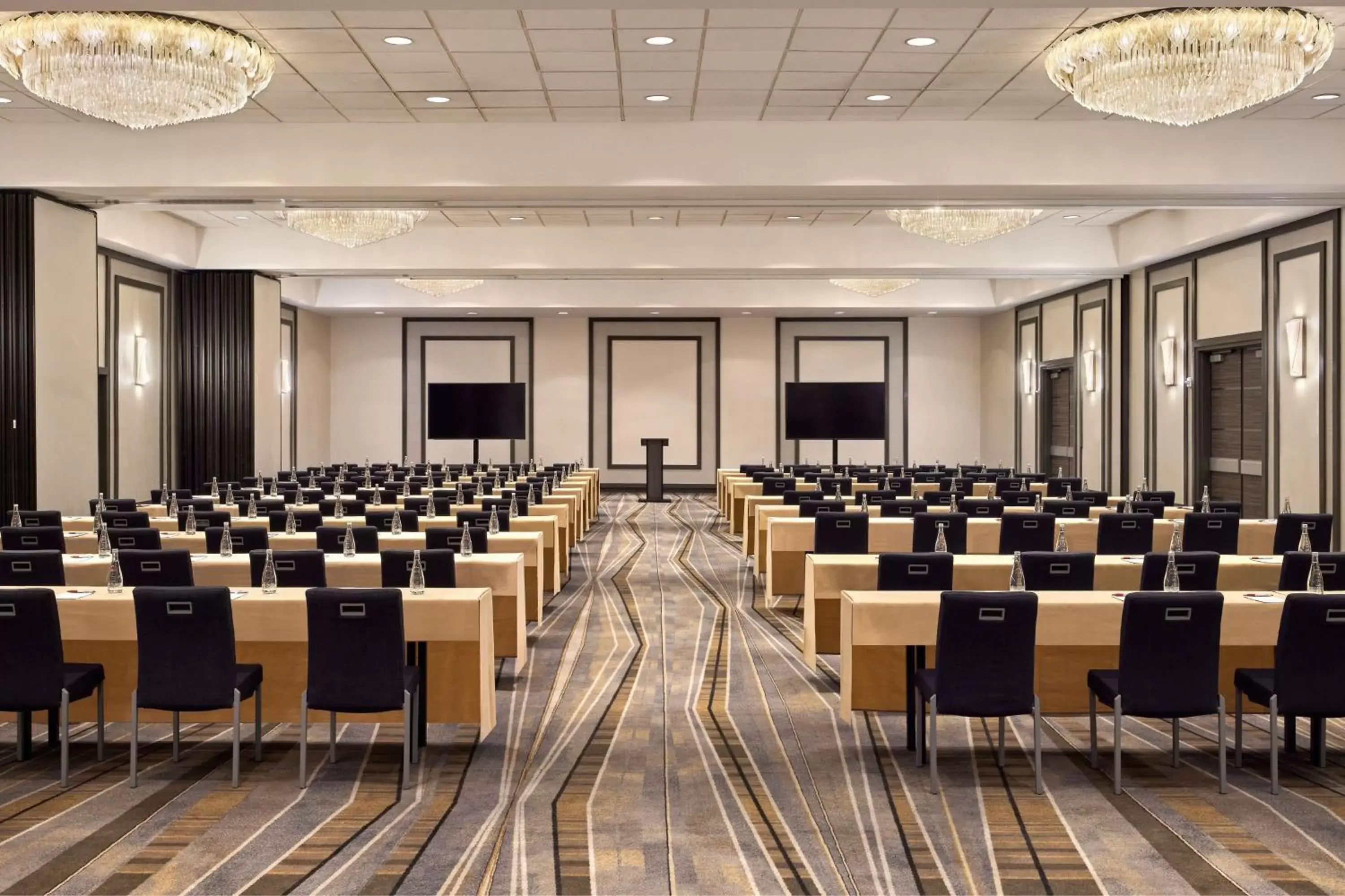 Meeting/conference room in Anaheim Marriott