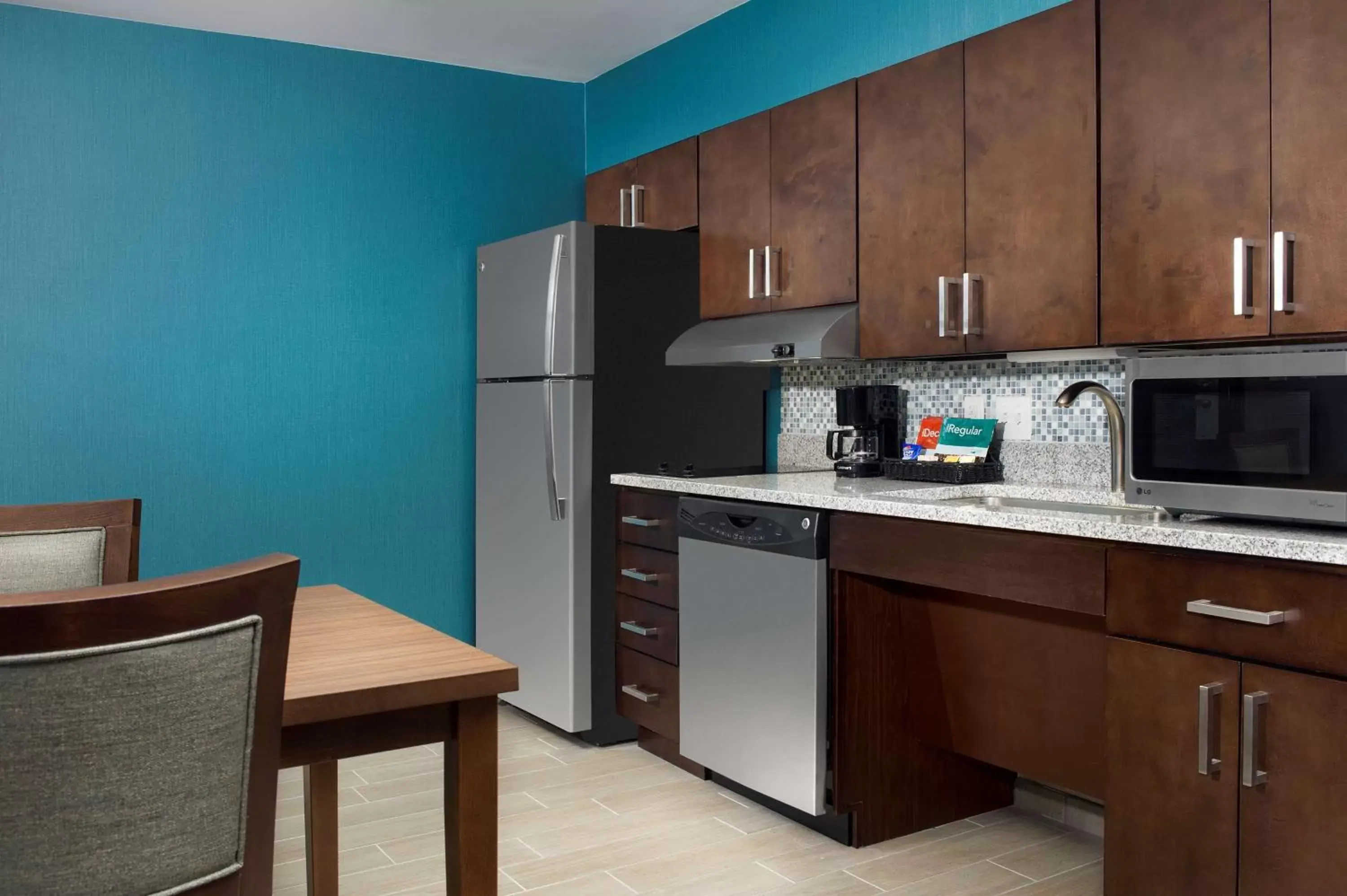 Kitchen or kitchenette, Kitchen/Kitchenette in Homewood Suites by Hilton Washington DC NoMa Union Station