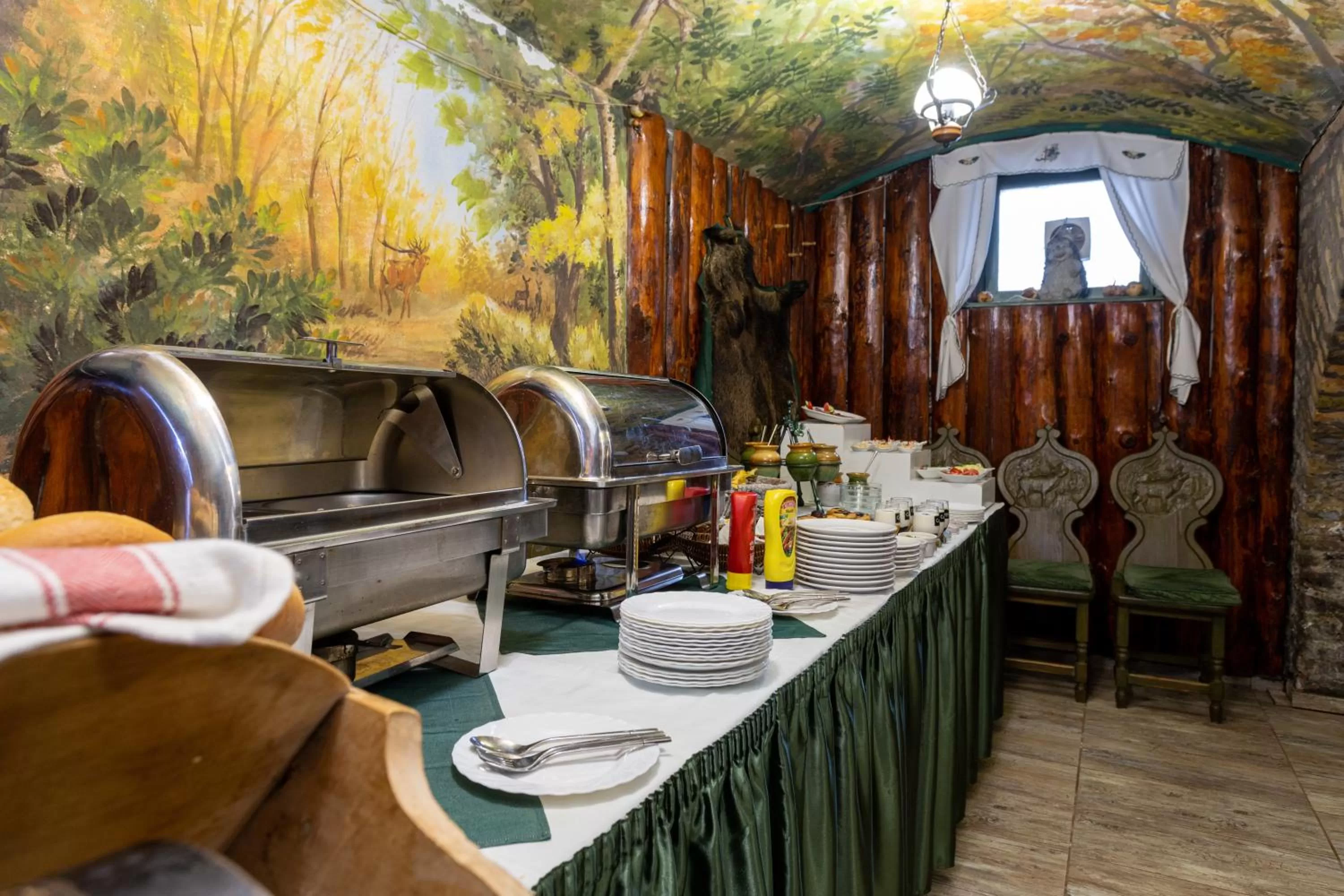 Buffet breakfast in Illés Hotel