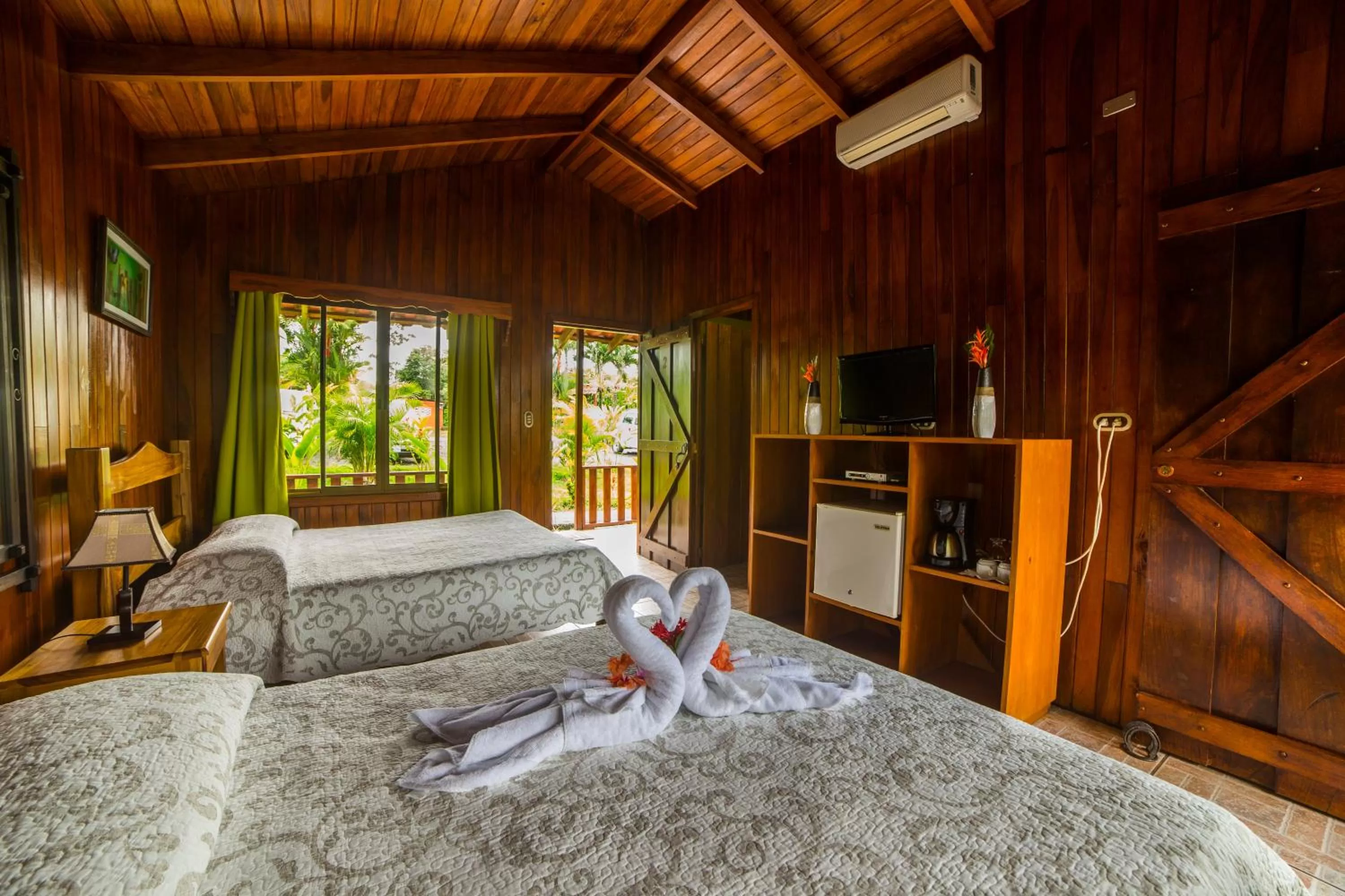 Standard Quadruple Room in Hotel Rancho Cerro Azul