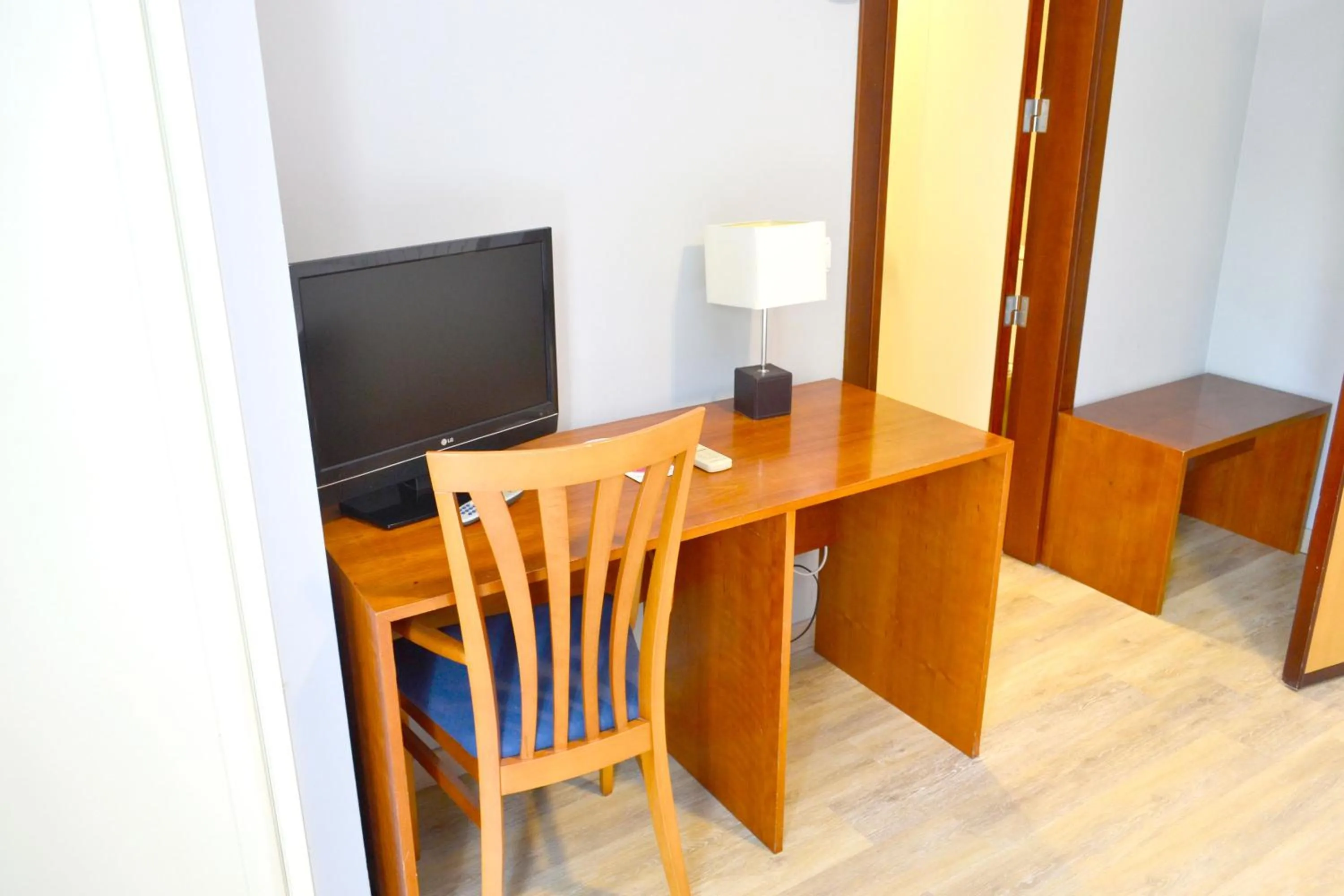 TV and multimedia in Hotel Alda Ciudad de Soria